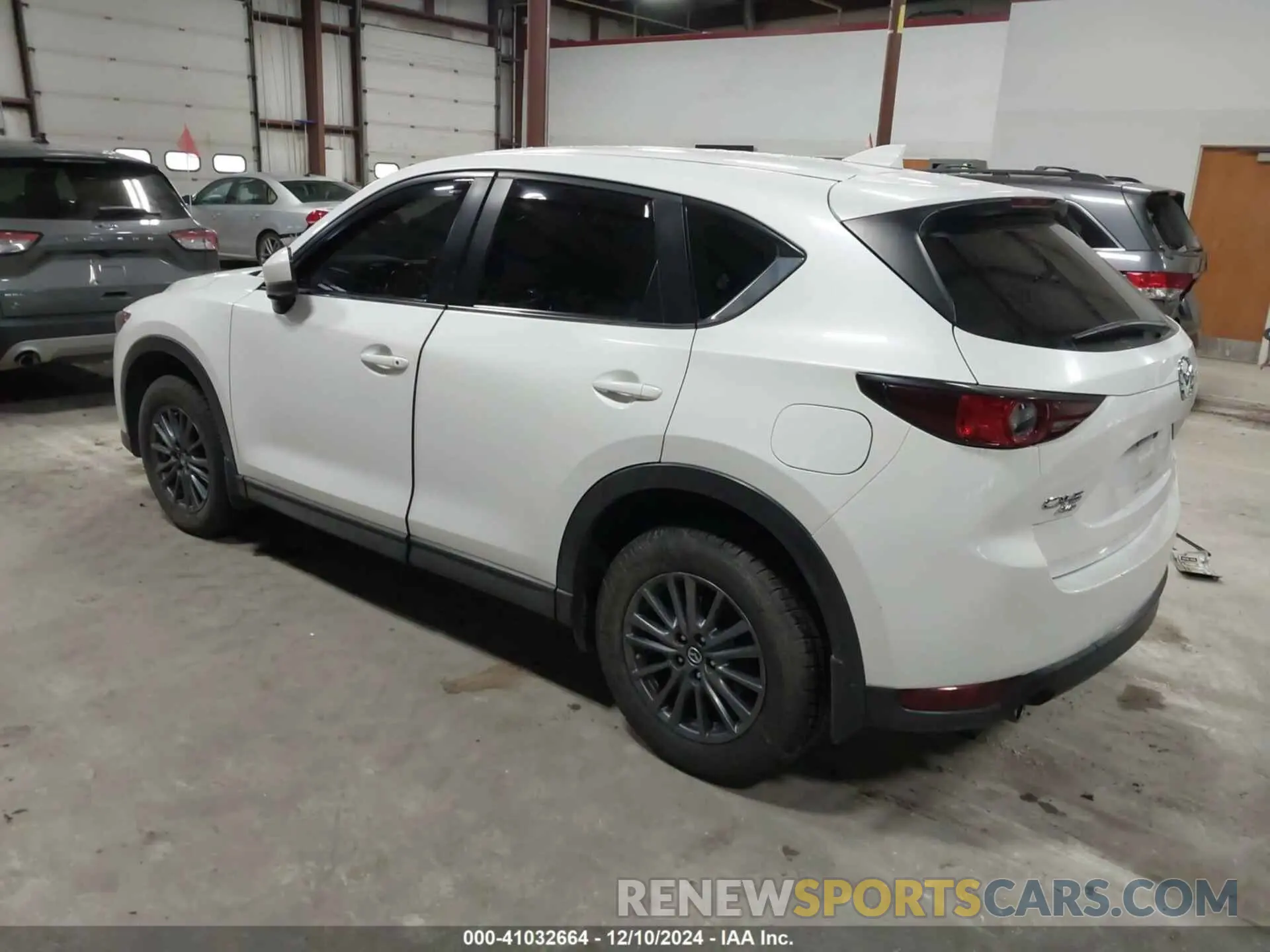 3 fotografías del automóvil dañado JM3KFBBM2K1608349 MAZDA CX-5 2019