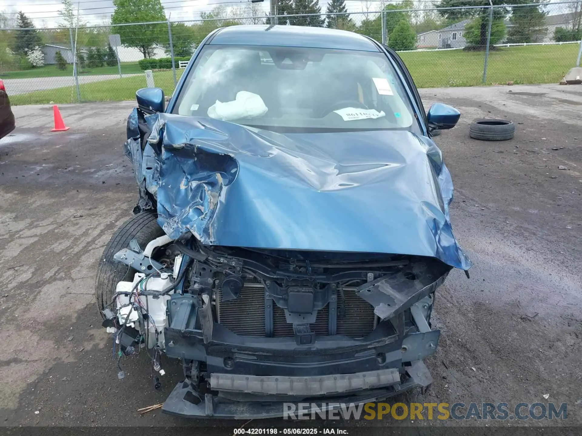 12 fotografías del automóvil dañado JM3KFBBM4K1614637 MAZDA CX-5 2019