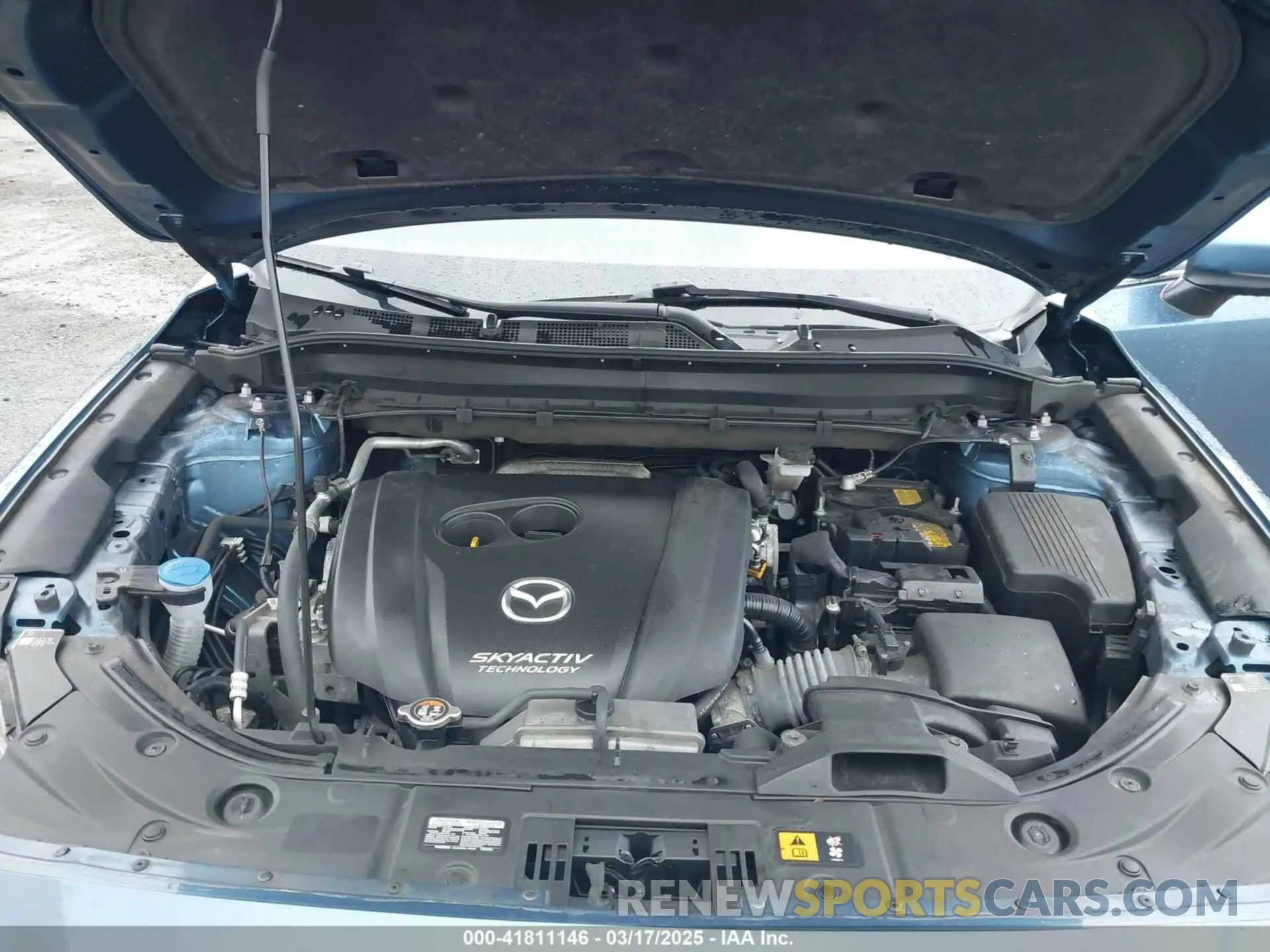 10 fotografías del automóvil dañado JM3KFBBM5K0668678 MAZDA CX-5 2019