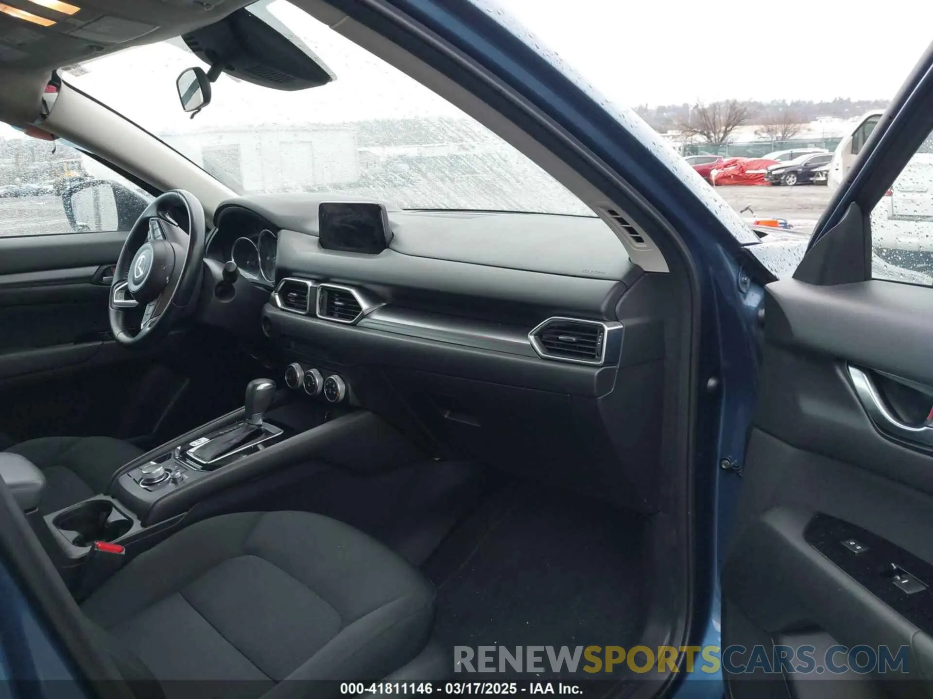 5 fotografías del automóvil dañado JM3KFBBM5K0668678 MAZDA CX-5 2019