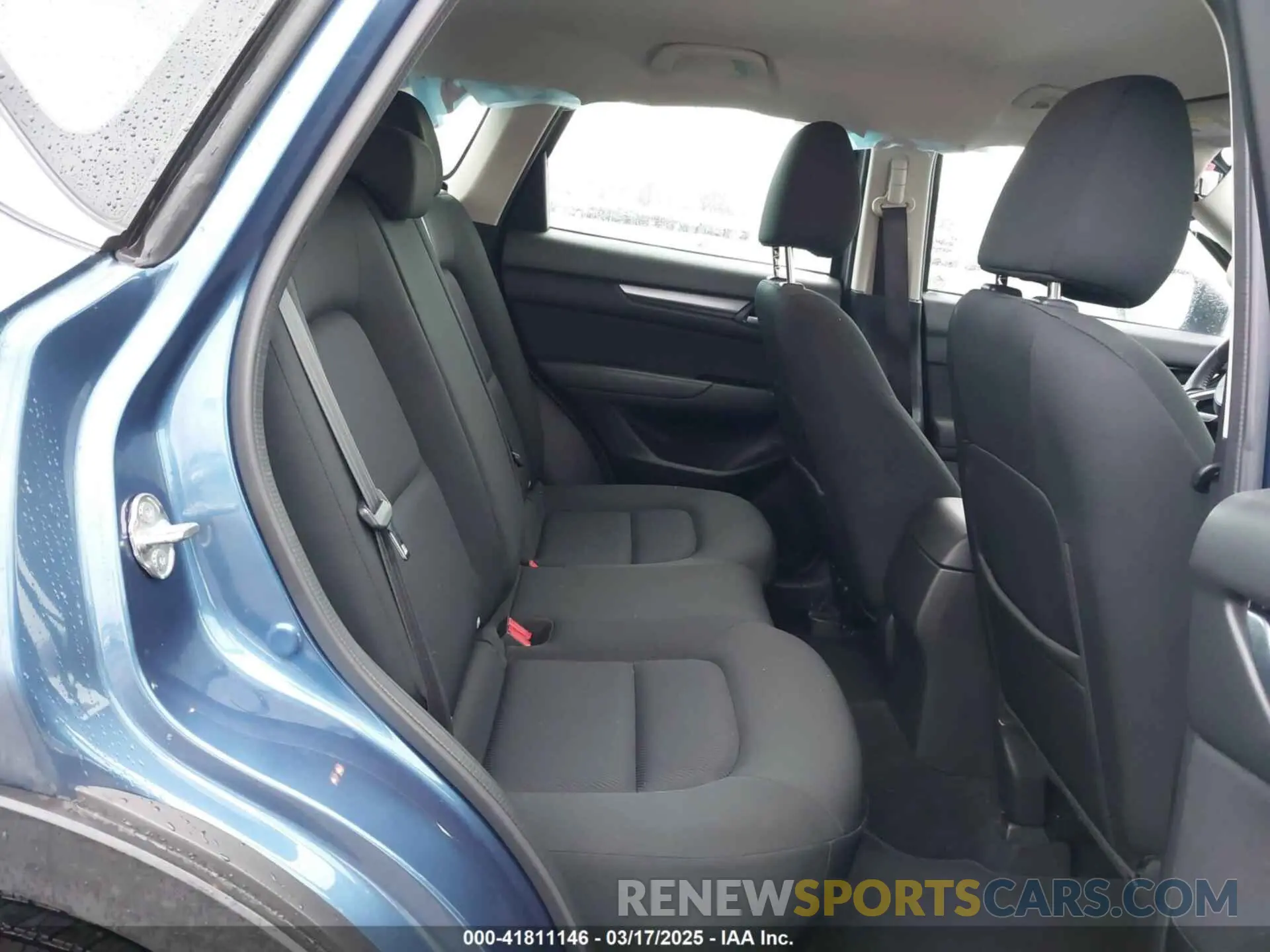 8 fotografías del automóvil dañado JM3KFBBM5K0668678 MAZDA CX-5 2019