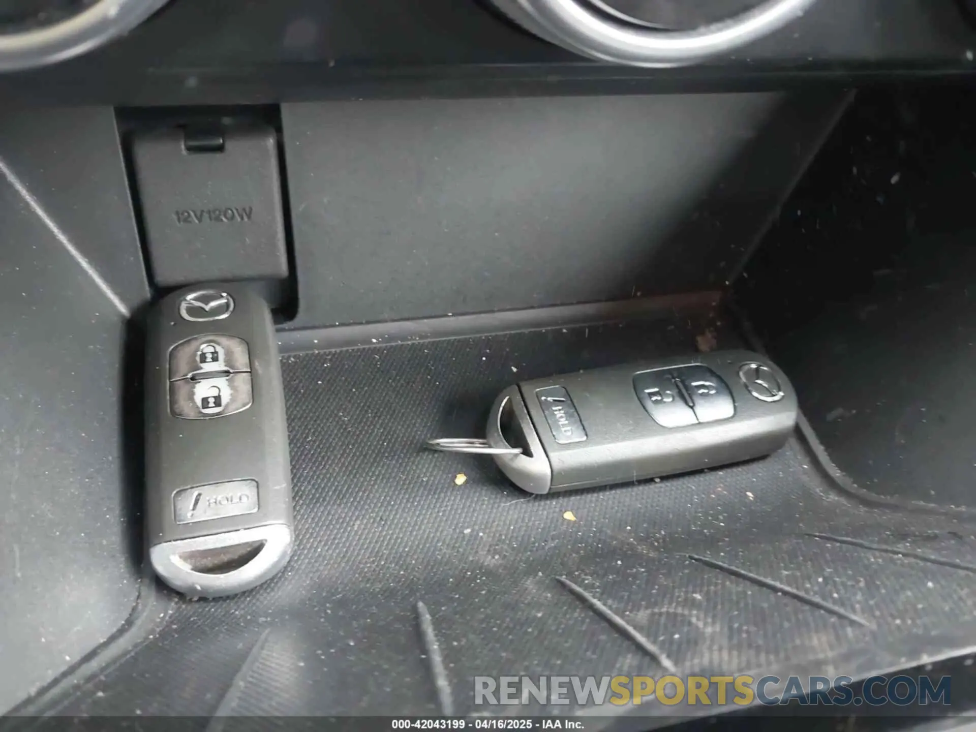 11 fotografías del automóvil dañado JM3KFBBM7K0538983 MAZDA CX-5 2019