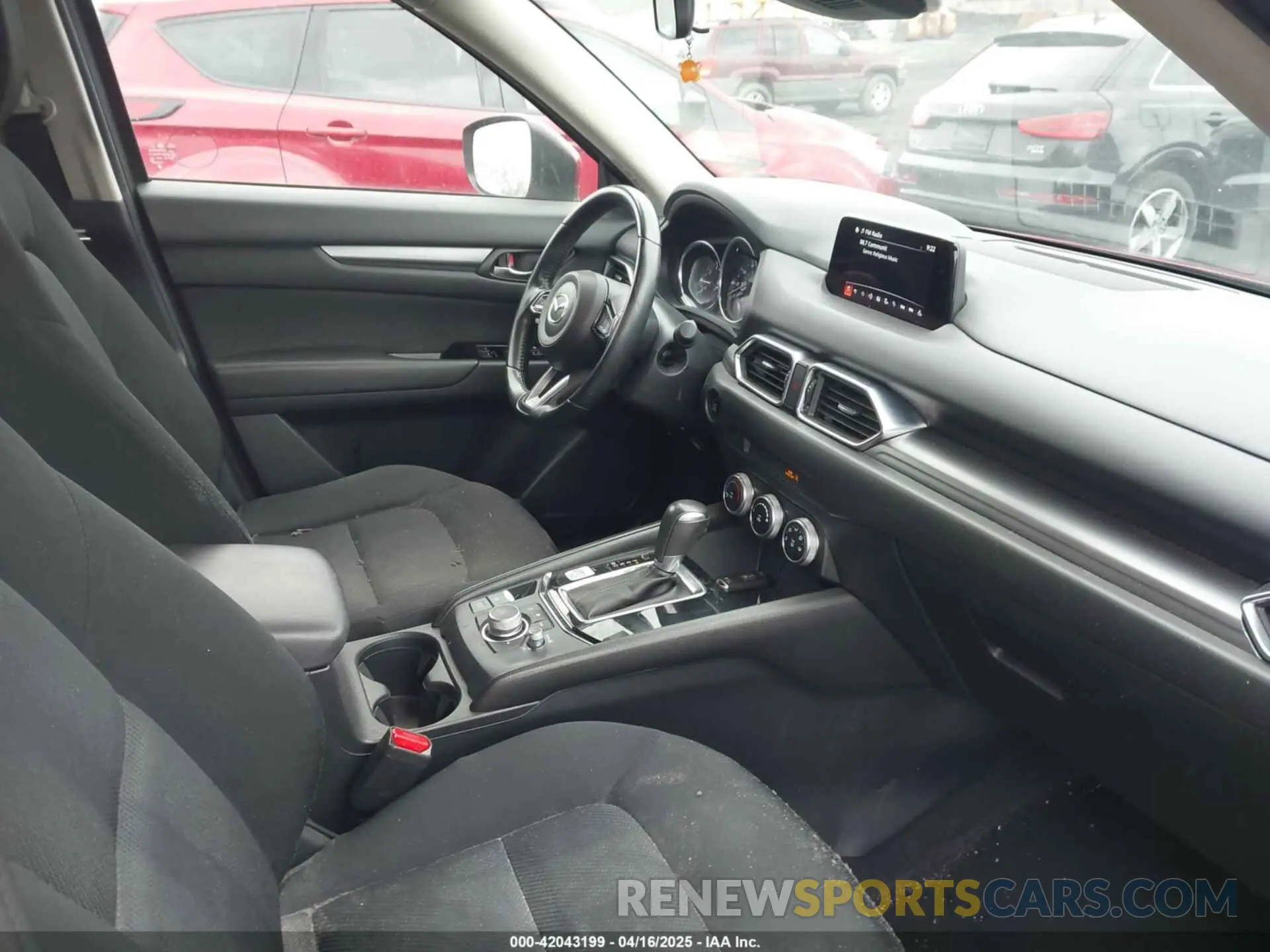 5 fotografías del automóvil dañado JM3KFBBM7K0538983 MAZDA CX-5 2019