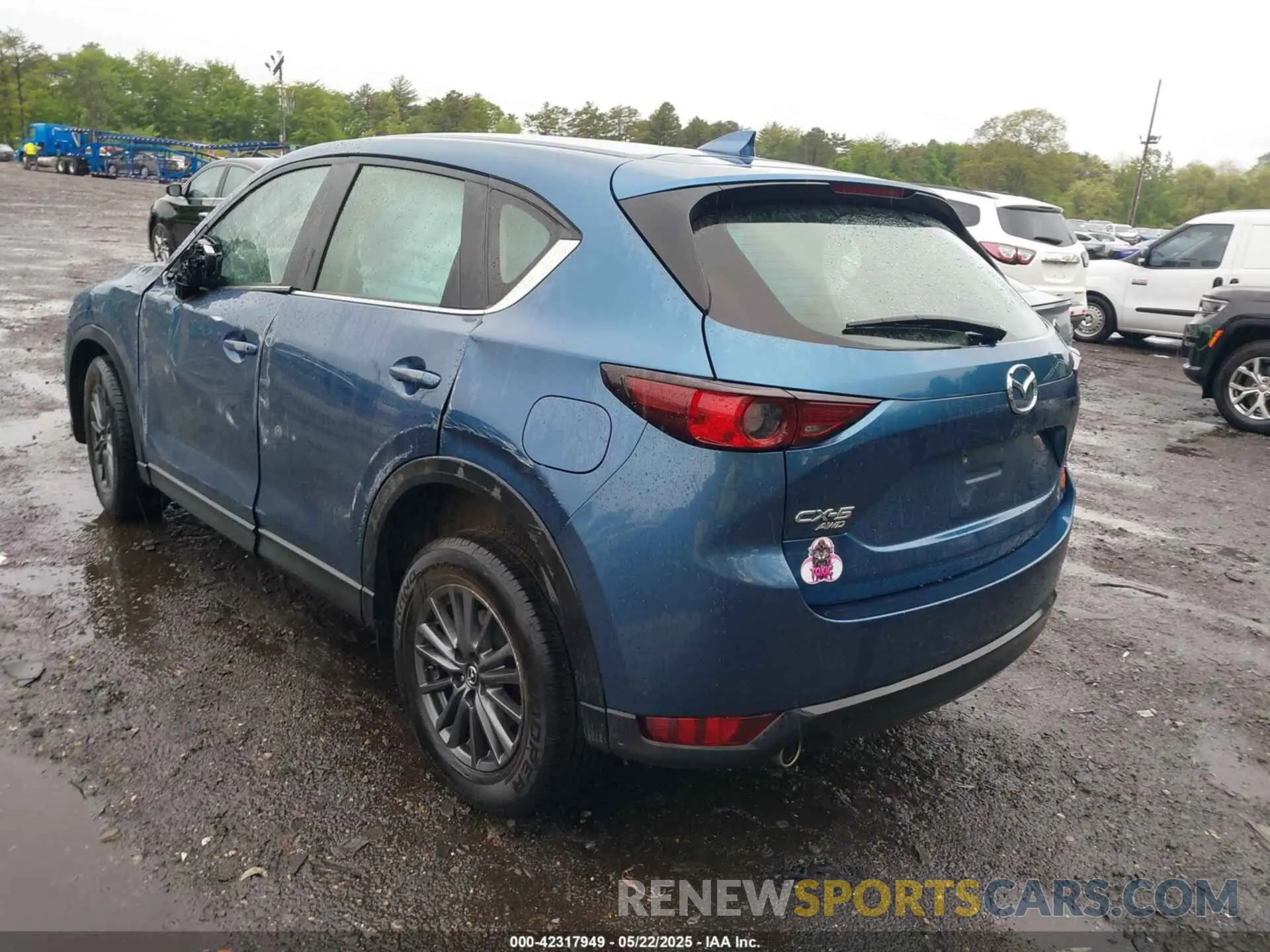 3 fotografías del automóvil dañado JM3KFBBM8K0698600 MAZDA CX-5 2019