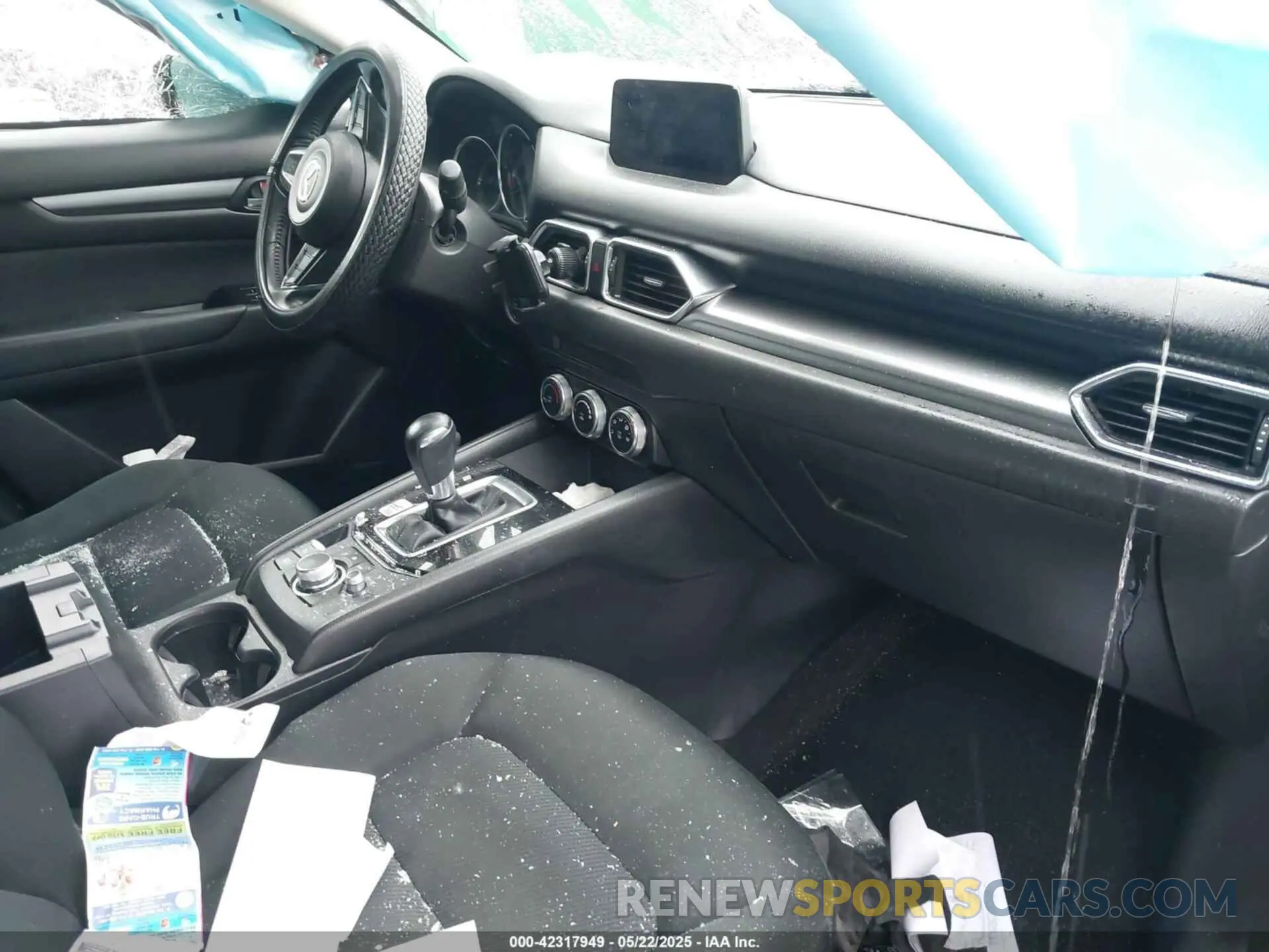5 fotografías del automóvil dañado JM3KFBBM8K0698600 MAZDA CX-5 2019