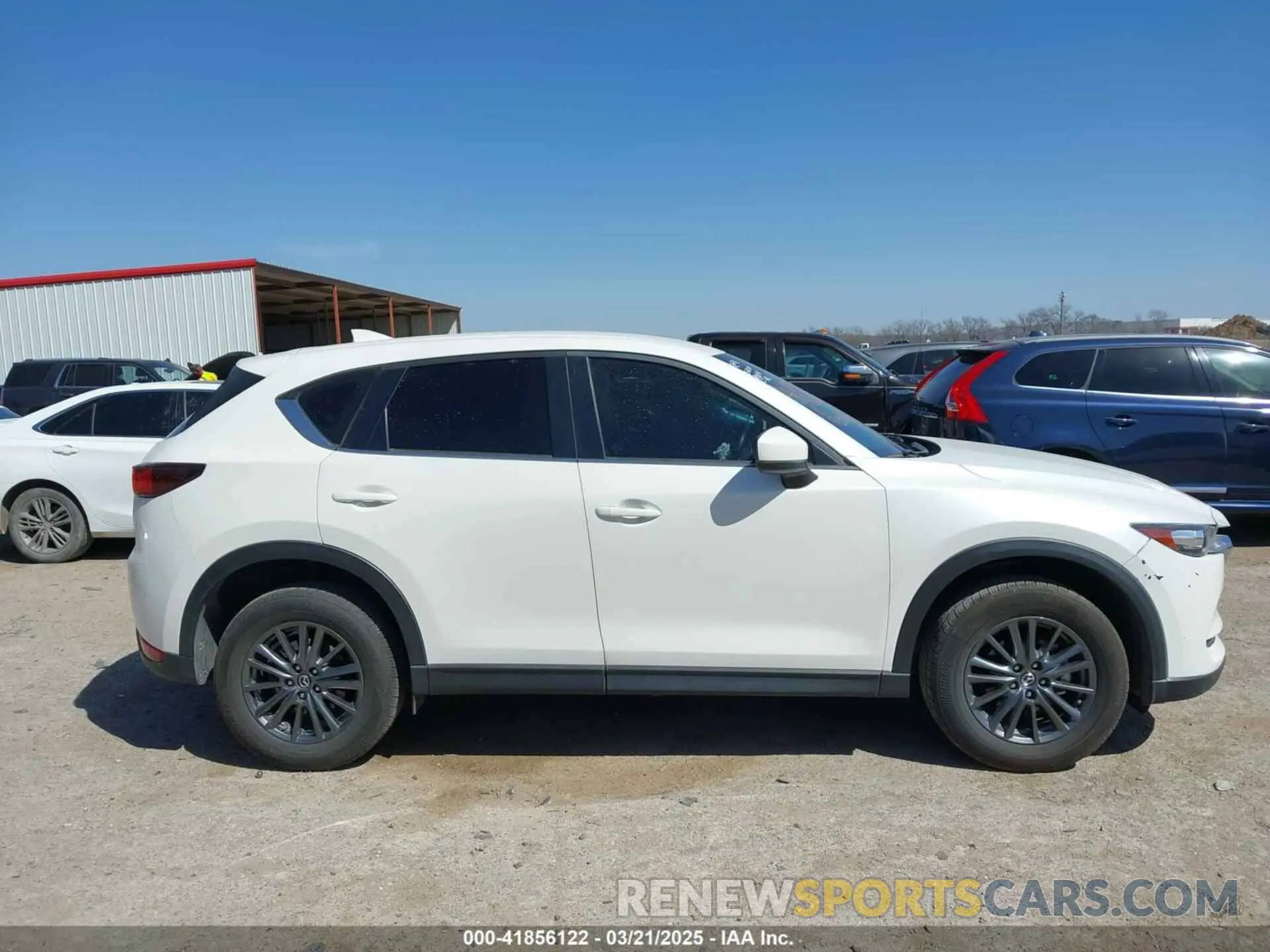 13 fotografías del automóvil dañado JM3KFBBM8K1635586 MAZDA CX-5 2019