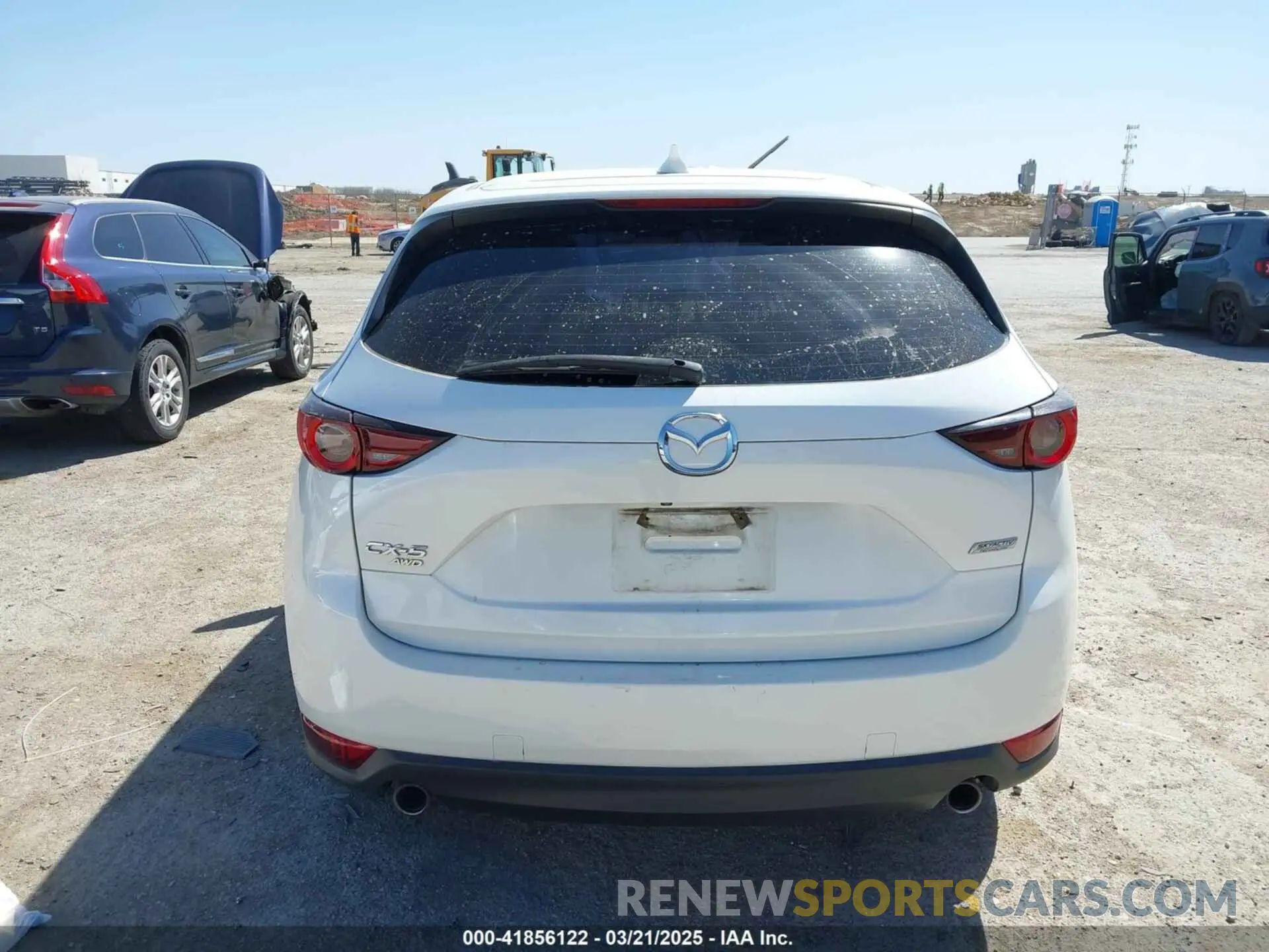 16 fotografías del automóvil dañado JM3KFBBM8K1635586 MAZDA CX-5 2019