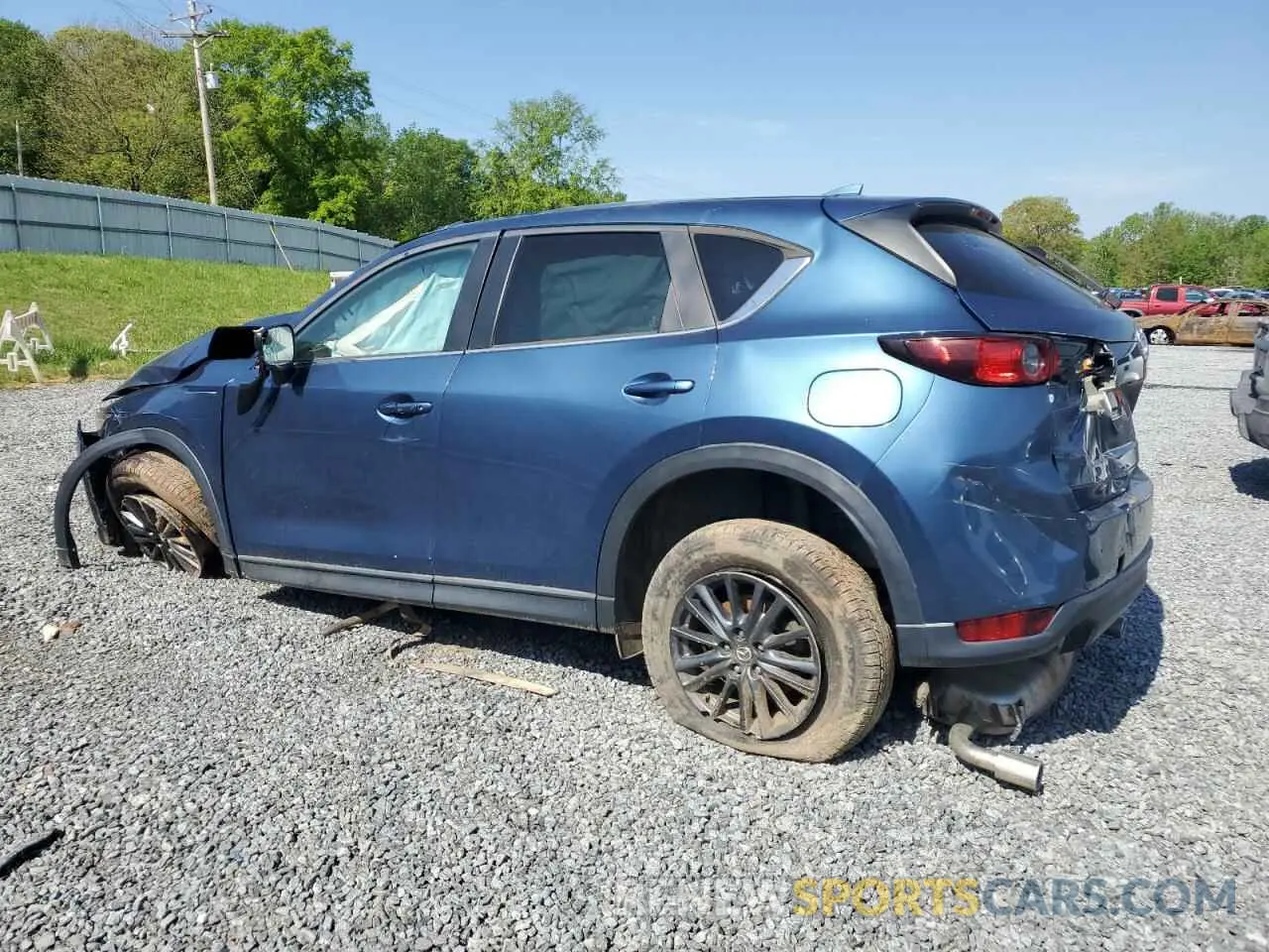 2 fotografías del automóvil dañado JM3KFBCM1K0610940 MAZDA CX-5 2019