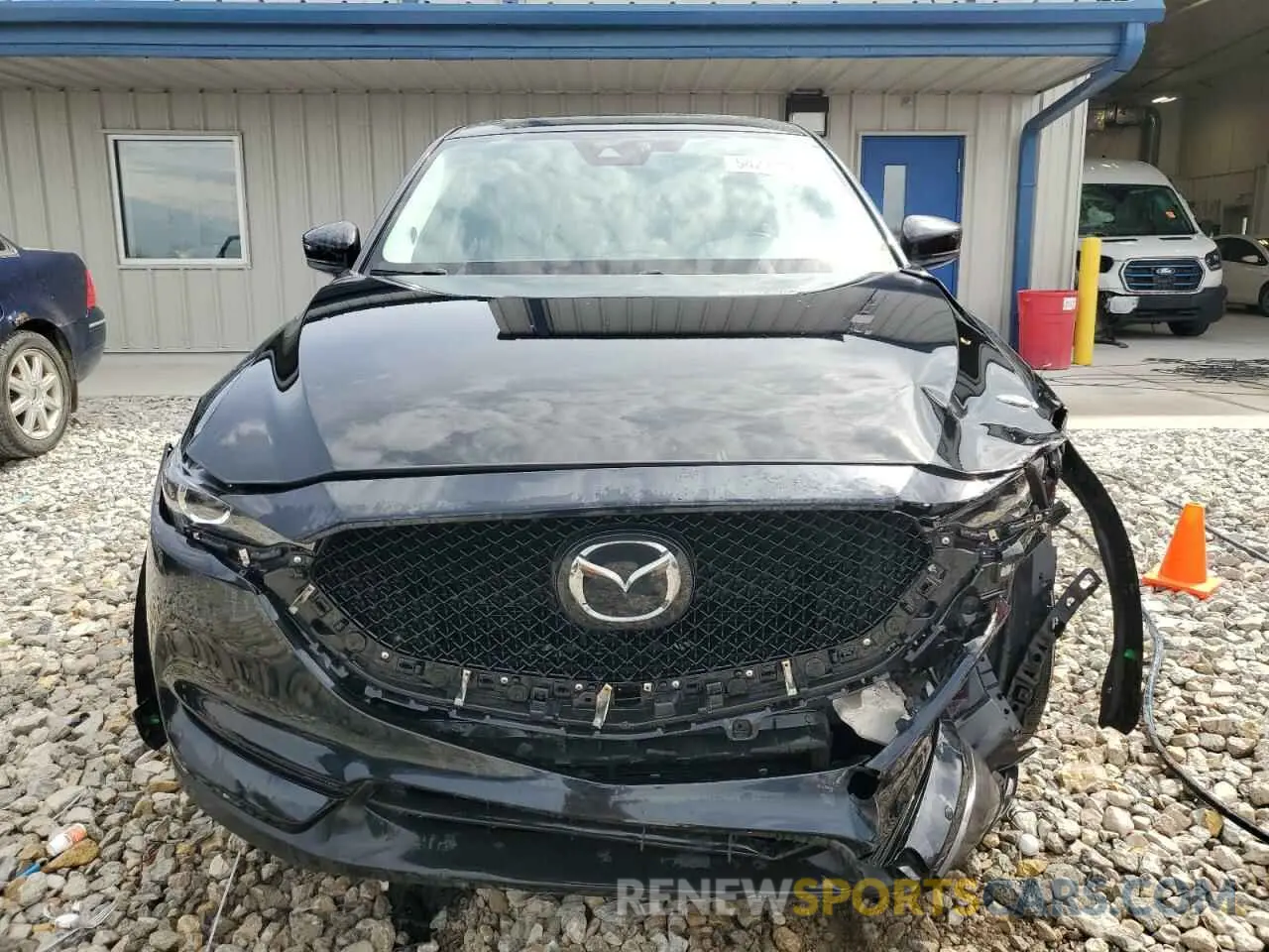 5 fotografías del automóvil dañado JM3KFBCM1K0699327 MAZDA CX-5 2019