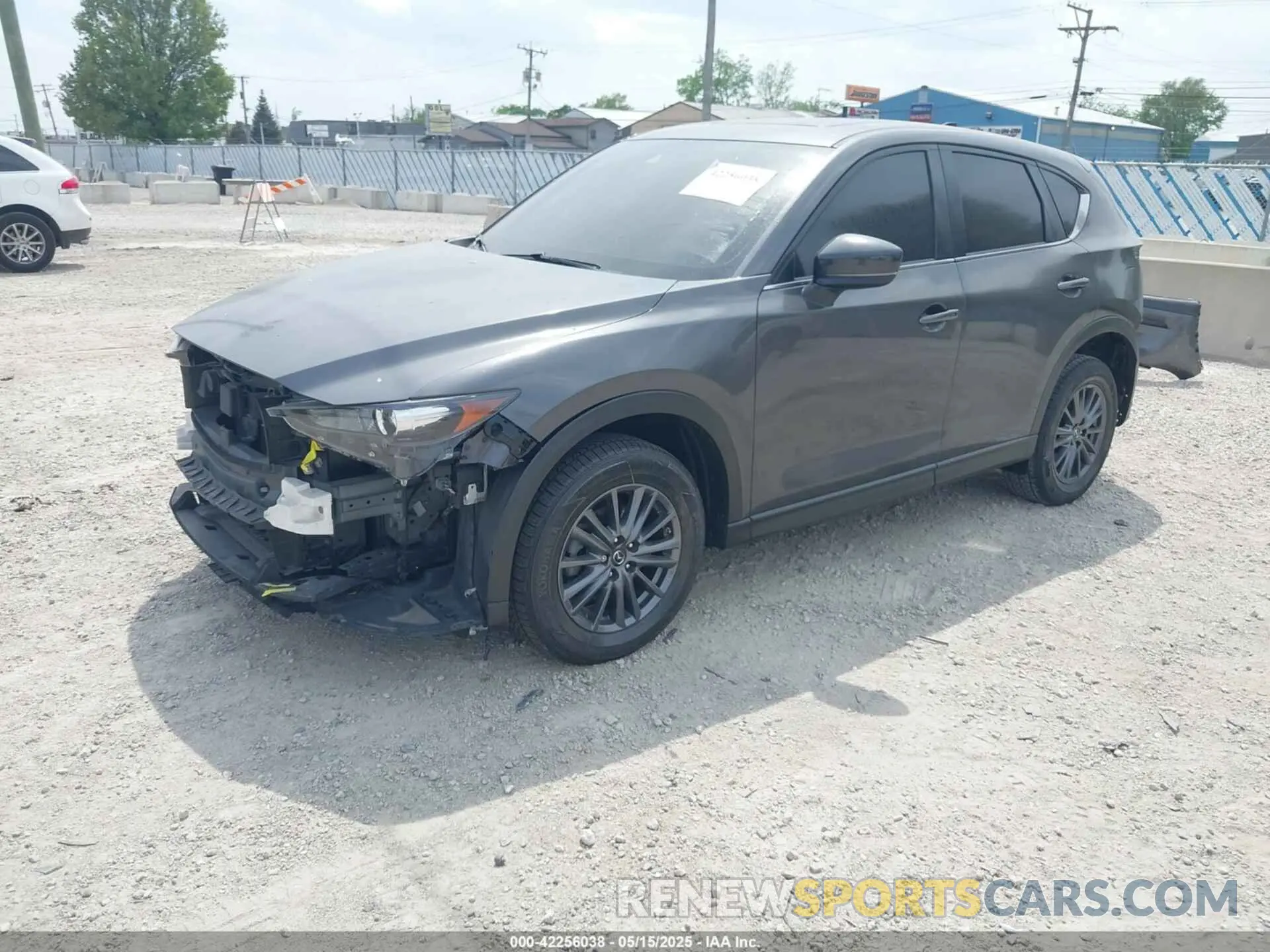 2 fotografías del automóvil dañado JM3KFBCM1K1639378 MAZDA CX-5 2019
