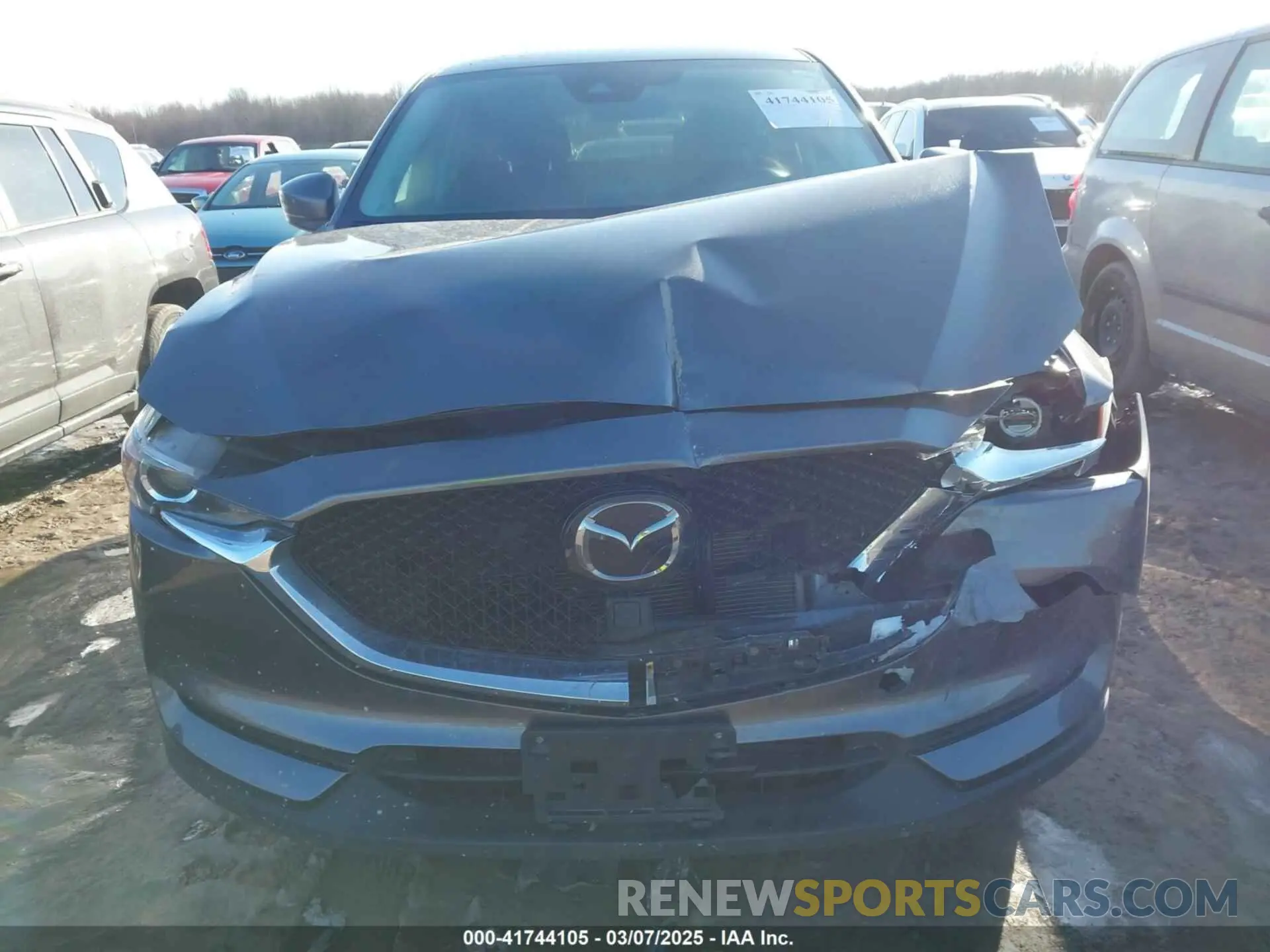 11 fotografías del automóvil dañado JM3KFBCM2K0659550 MAZDA CX-5 2019