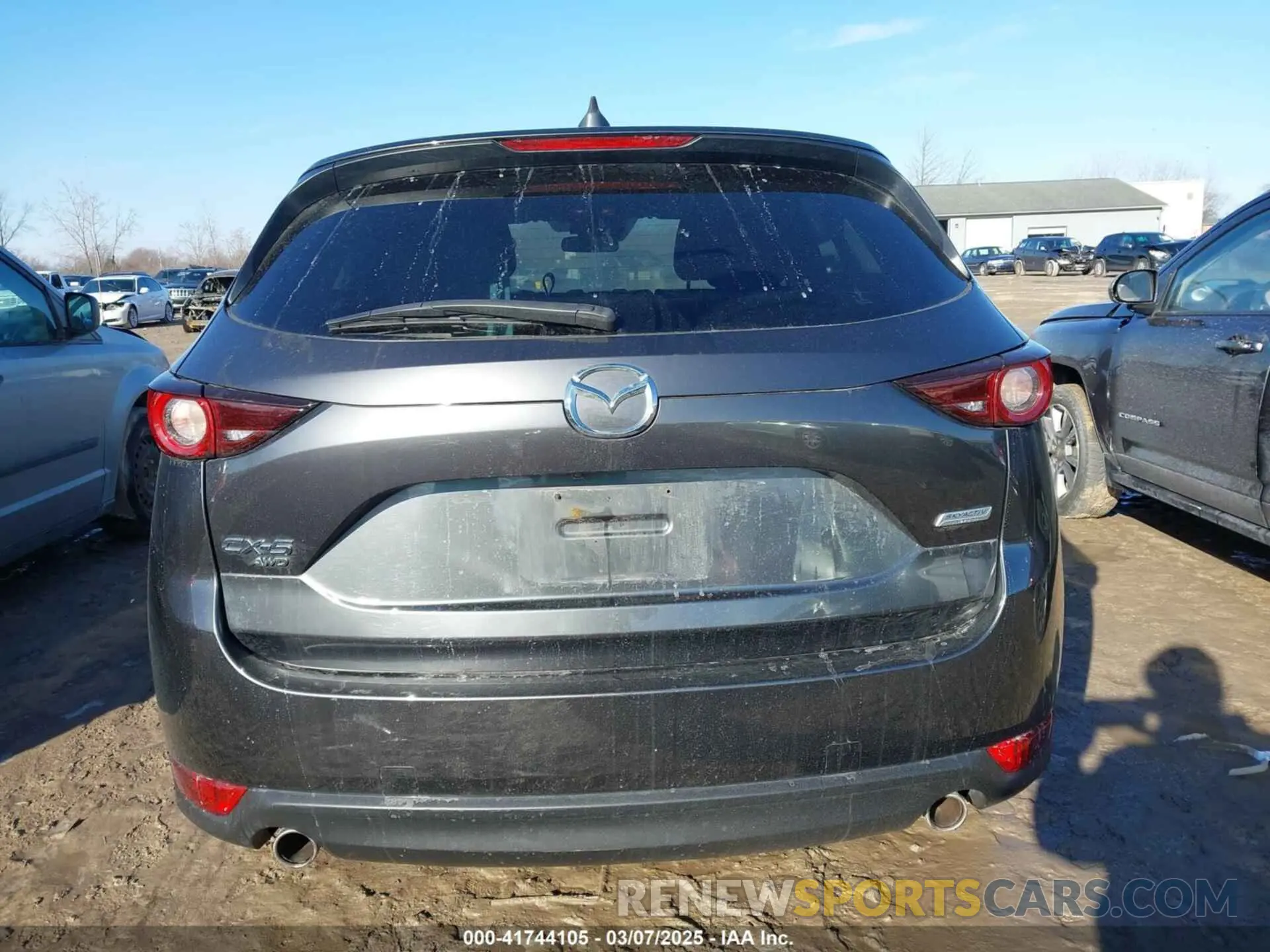 15 fotografías del automóvil dañado JM3KFBCM2K0659550 MAZDA CX-5 2019