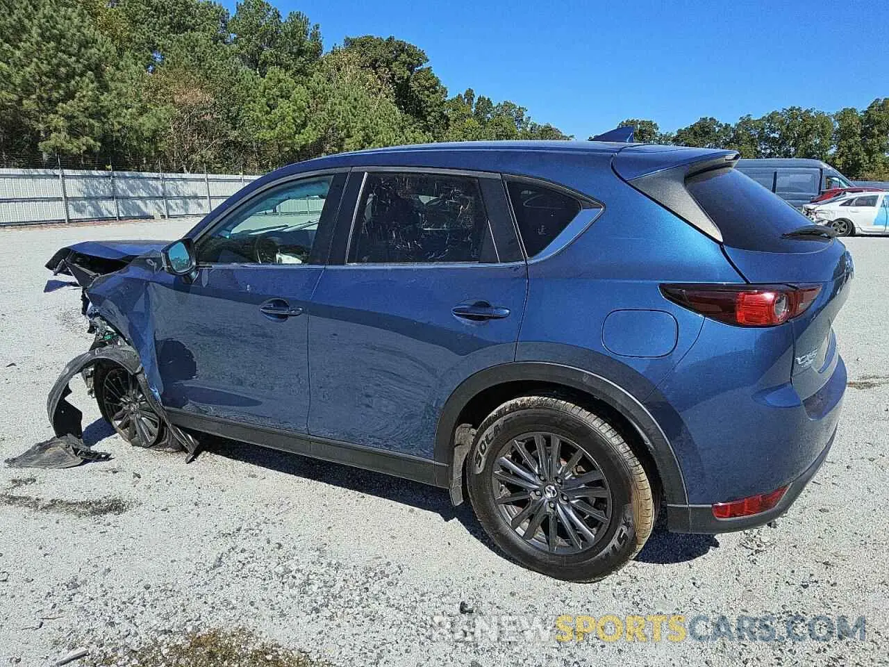 2 fotografías del automóvil dañado JM3KFBCM2K0667437 MAZDA CX-5 2019