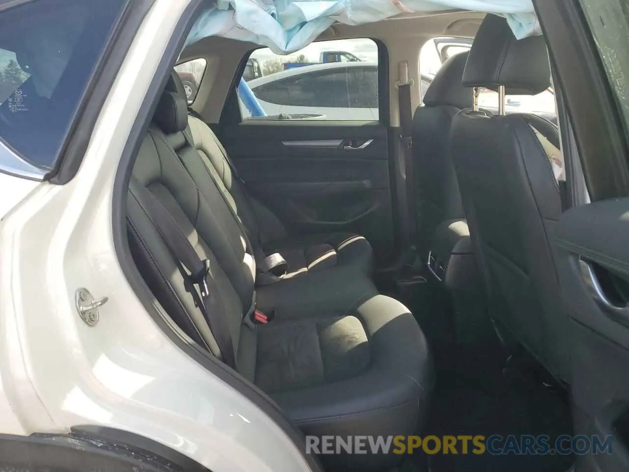 11 fotografías del automóvil dañado JM3KFBCM4K0541614 MAZDA CX-5 2019