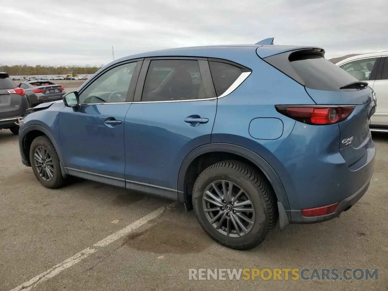 2 fotografías del automóvil dañado JM3KFBCM5K0589977 MAZDA CX-5 2019