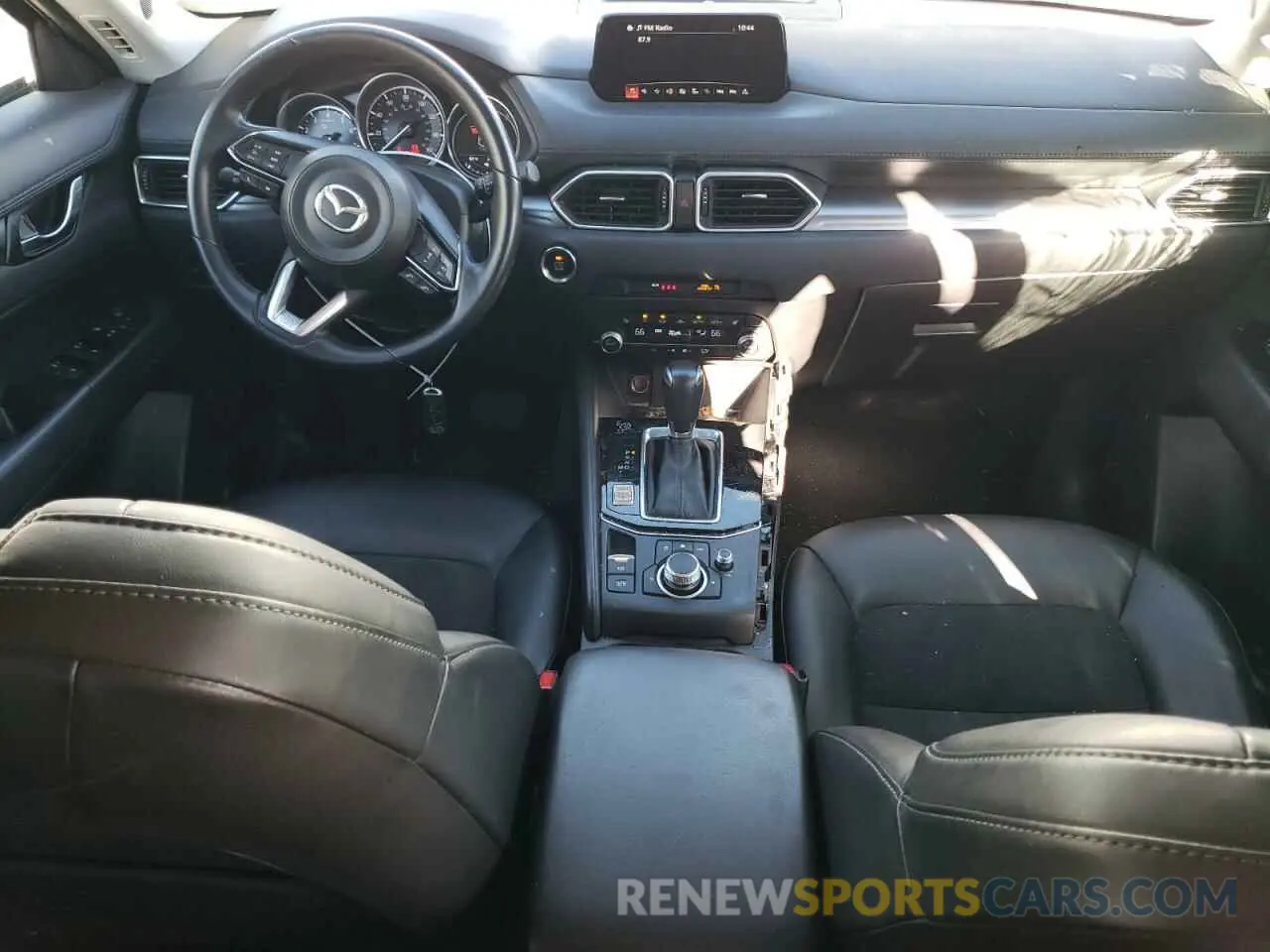 8 fotografías del automóvil dañado JM3KFBCM5K0692154 MAZDA CX-5 2019