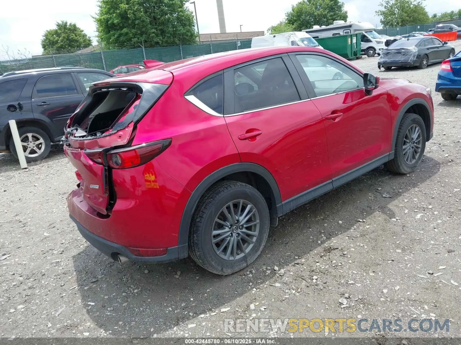 4 fotografías del automóvil dañado JM3KFBCM7K0690292 MAZDA CX-5 2019