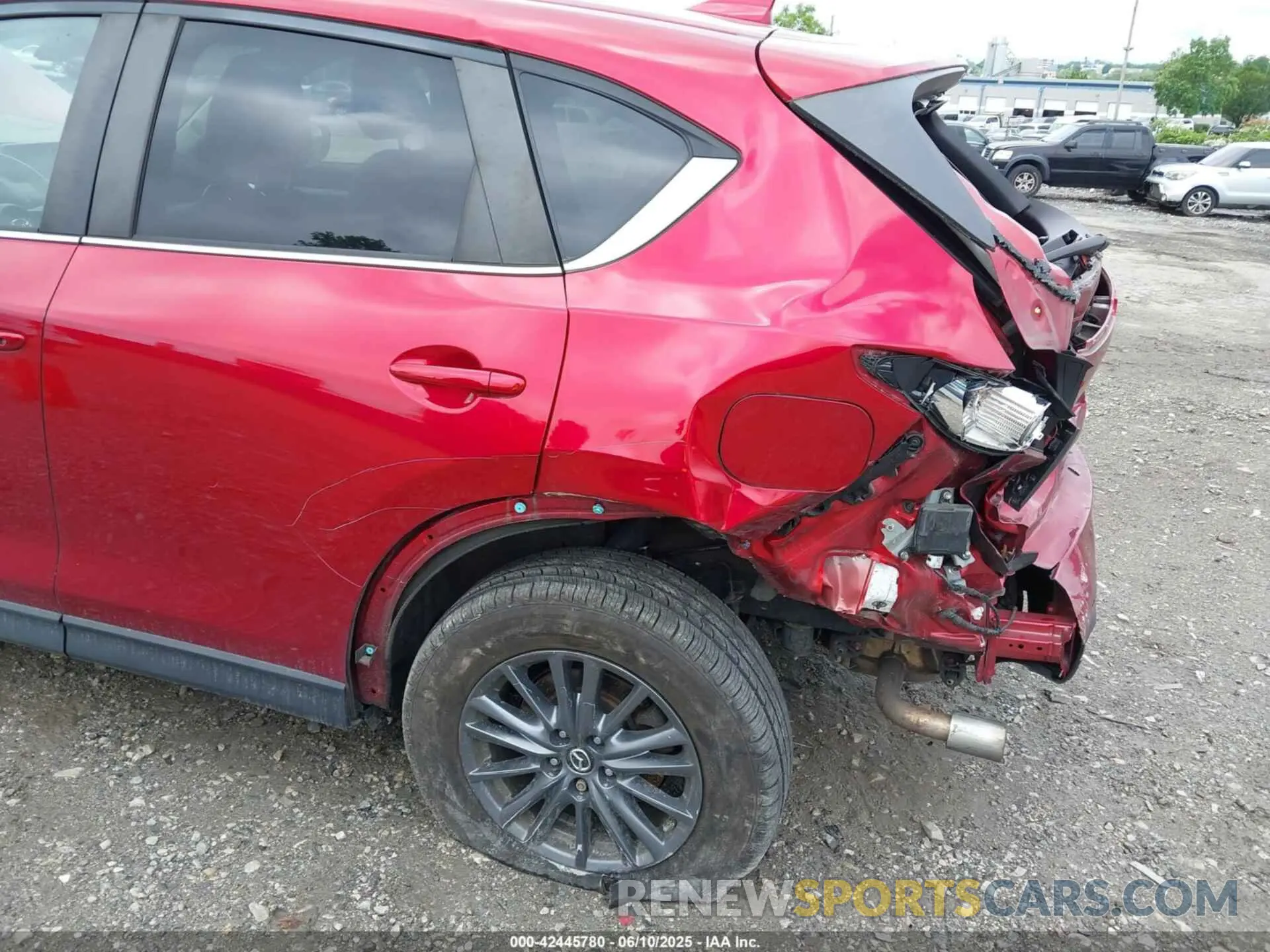 6 fotografías del automóvil dañado JM3KFBCM7K0690292 MAZDA CX-5 2019