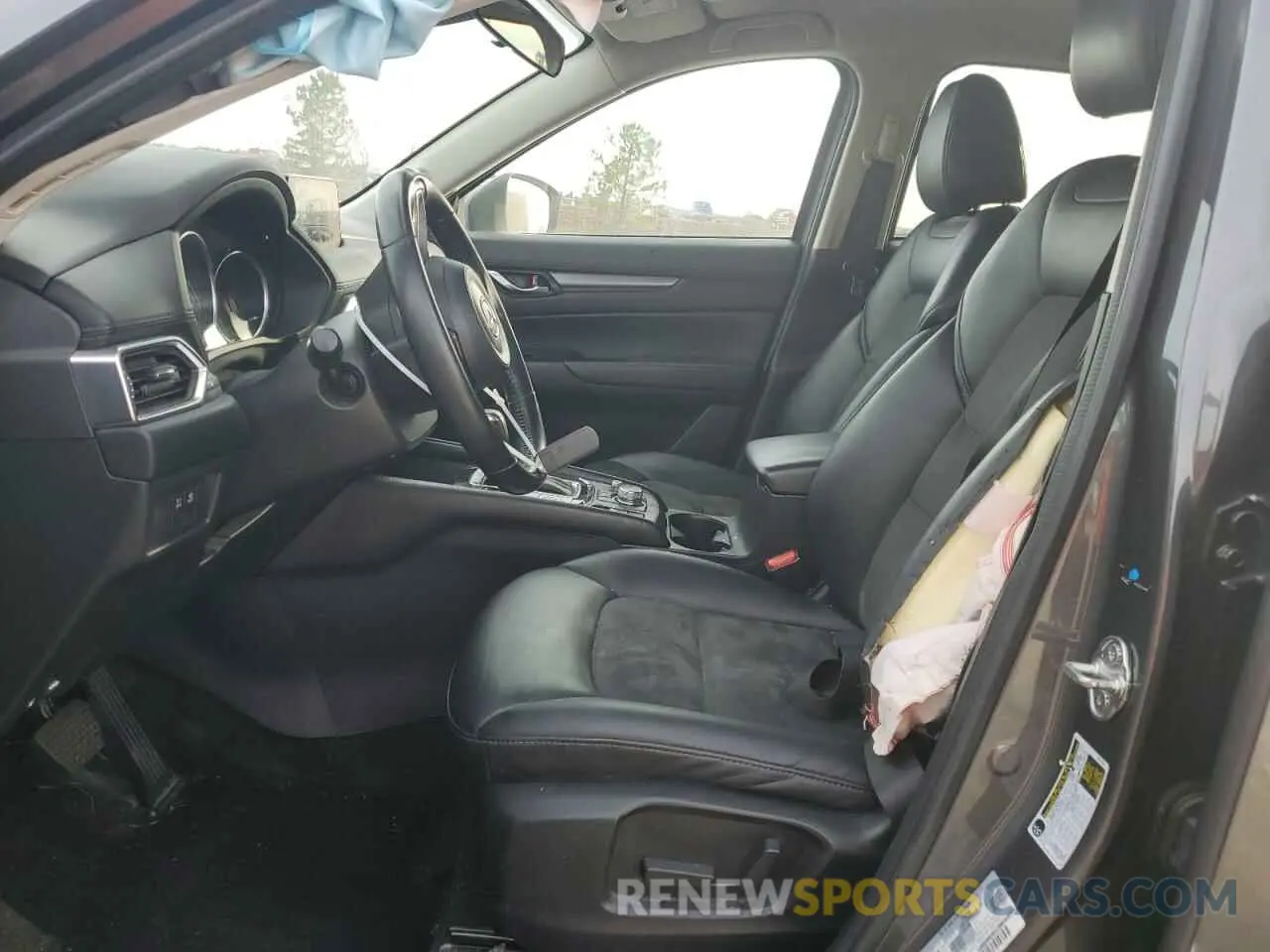 7 fotografías del automóvil dañado JM3KFBCM8K0532530 MAZDA CX-5 2019