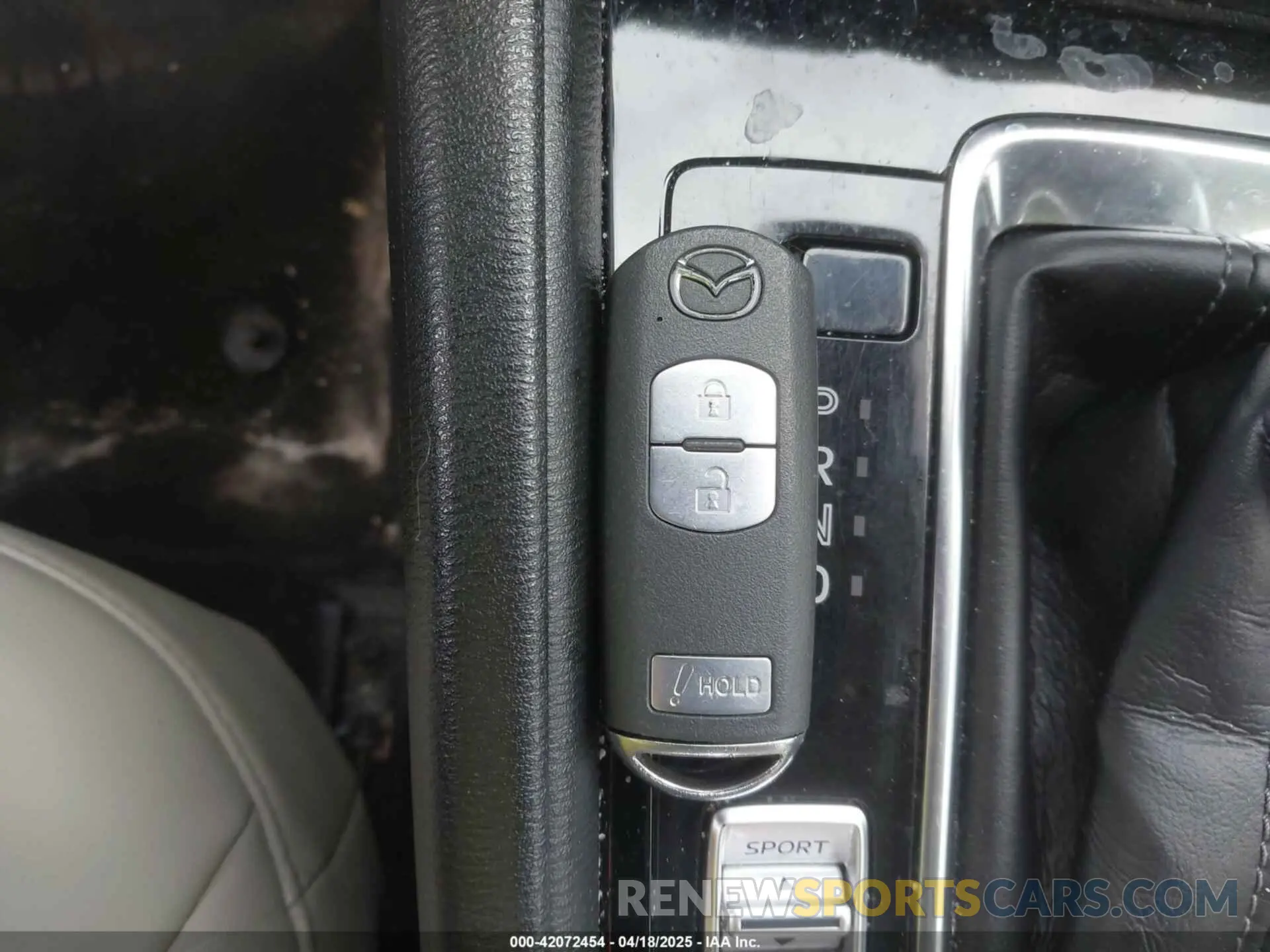 11 fotografías del automóvil dañado JM3KFBCM8K0692083 MAZDA CX-5 2019