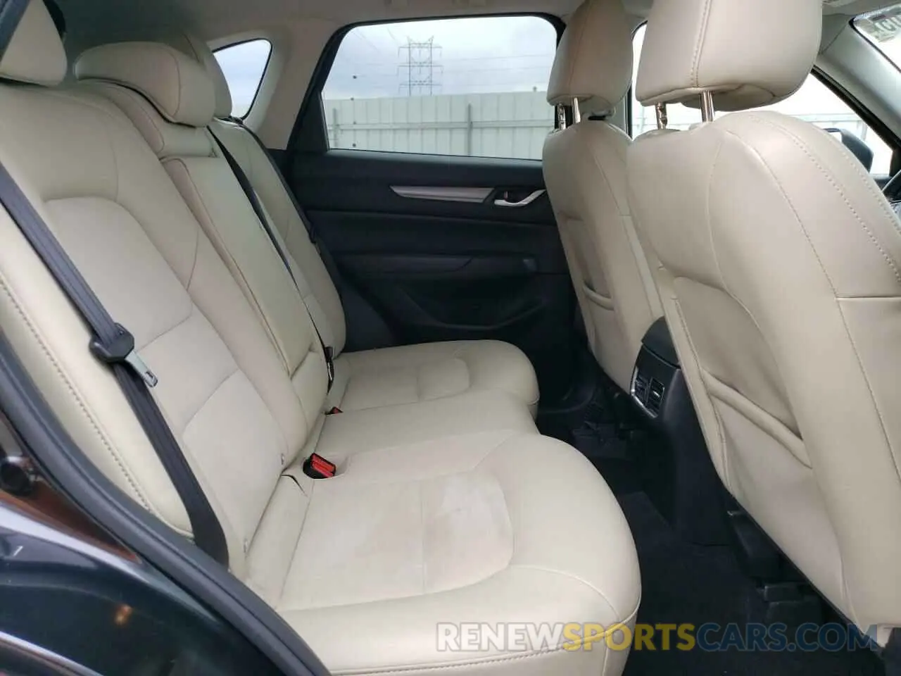 11 fotografías del automóvil dañado JM3KFBCM9K1597154 MAZDA CX-5 2019