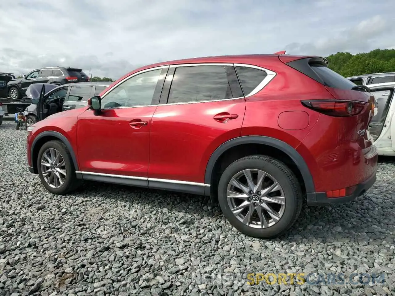 2 fotografías del automóvil dañado JM3KFBDM1K0559891 MAZDA CX-5 2019