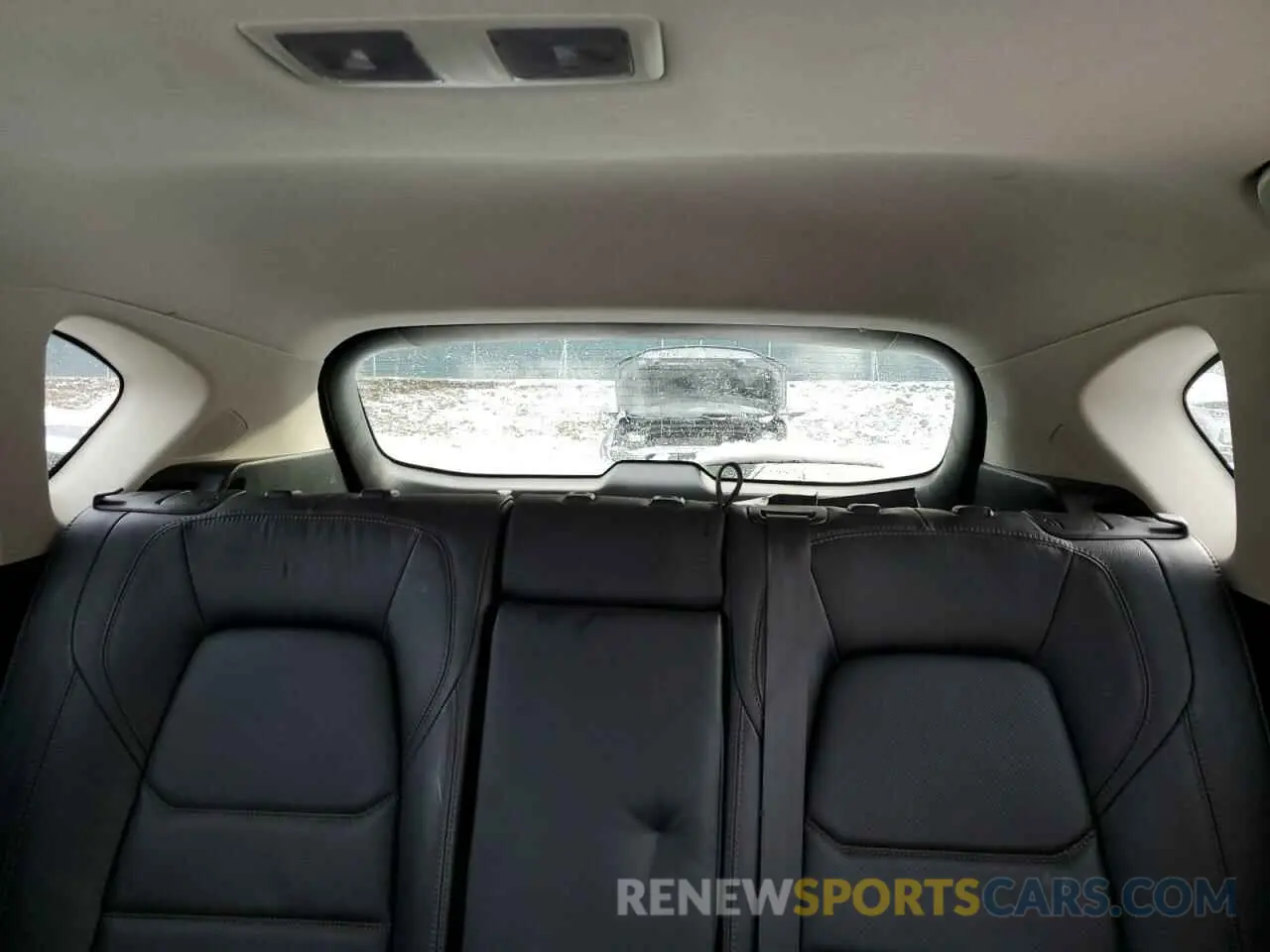 10 fotografías del automóvil dañado JM3KFBDM1K0672448 MAZDA CX-5 2019
