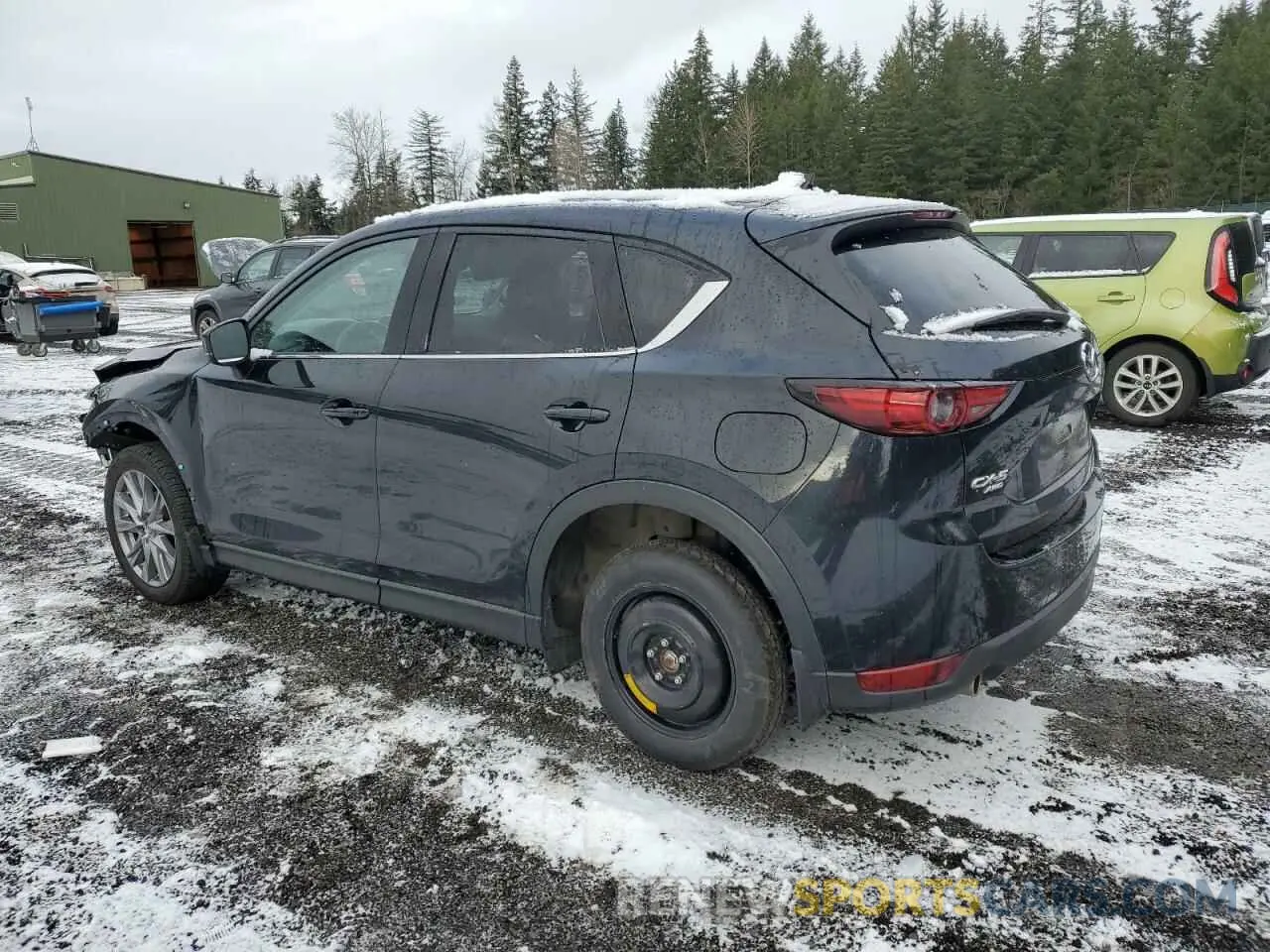 2 fotografías del automóvil dañado JM3KFBDM1K0672448 MAZDA CX-5 2019