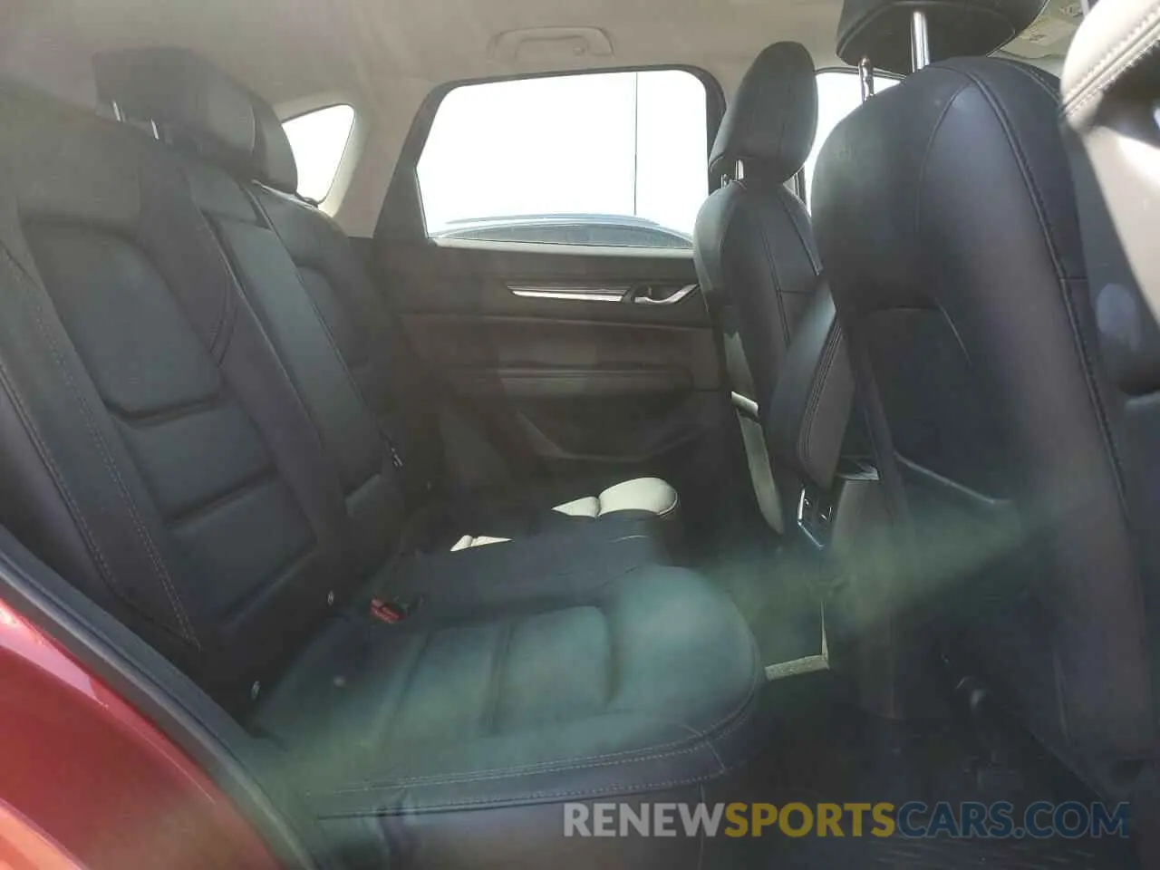 11 fotografías del automóvil dañado JM3KFBDM1K0677360 MAZDA CX-5 2019