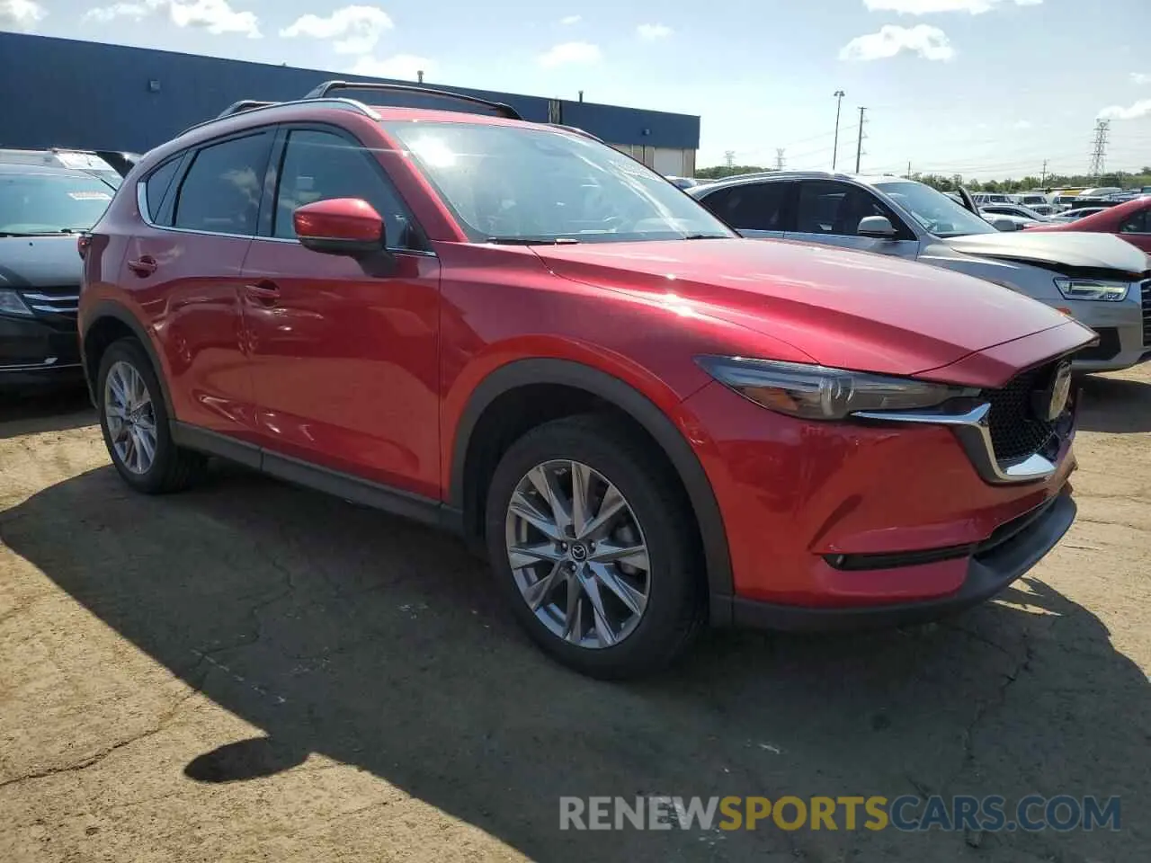 4 fotografías del automóvil dañado JM3KFBDM1K0677360 MAZDA CX-5 2019