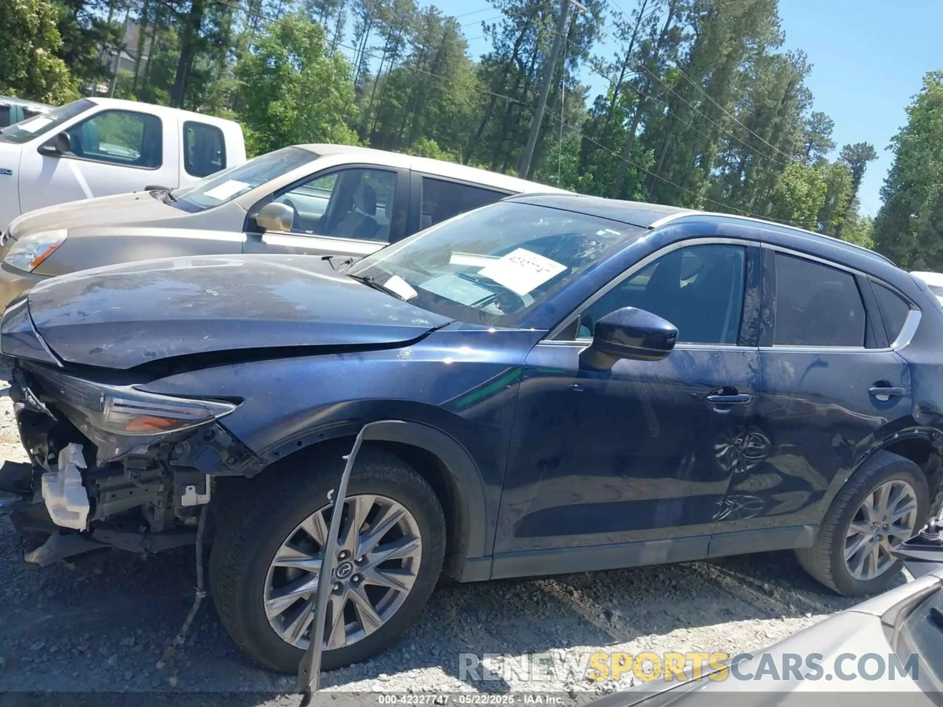 14 fotografías del automóvil dañado JM3KFBDM1K1507901 MAZDA CX-5 2019