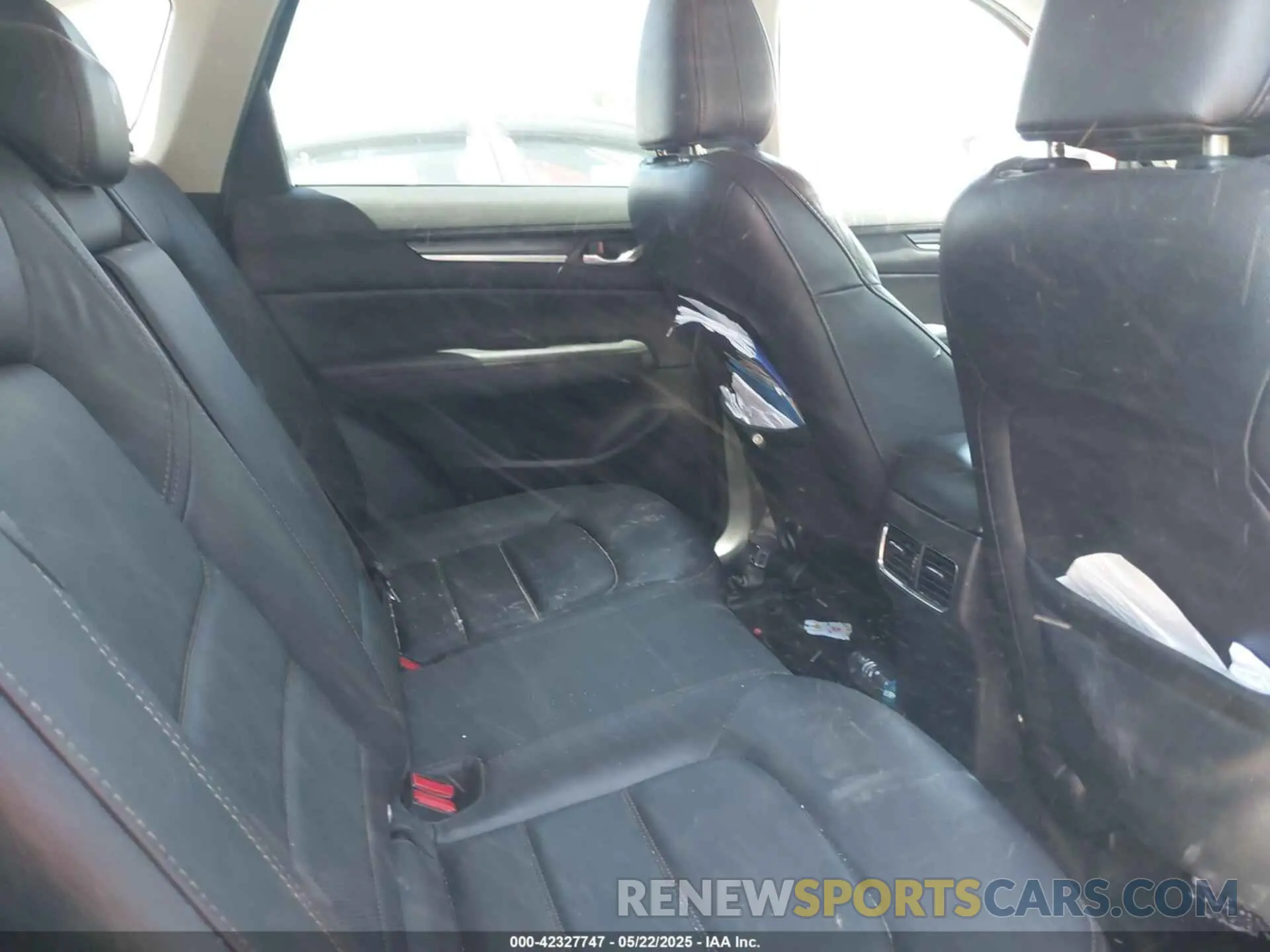 8 fotografías del automóvil dañado JM3KFBDM1K1507901 MAZDA CX-5 2019