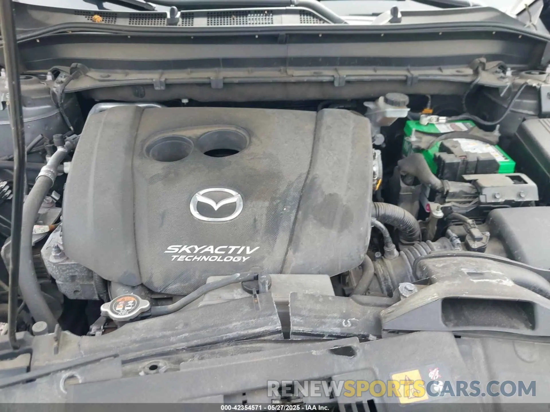 10 fotografías del automóvil dañado JM3KFBDM2K0525409 MAZDA CX-5 2019