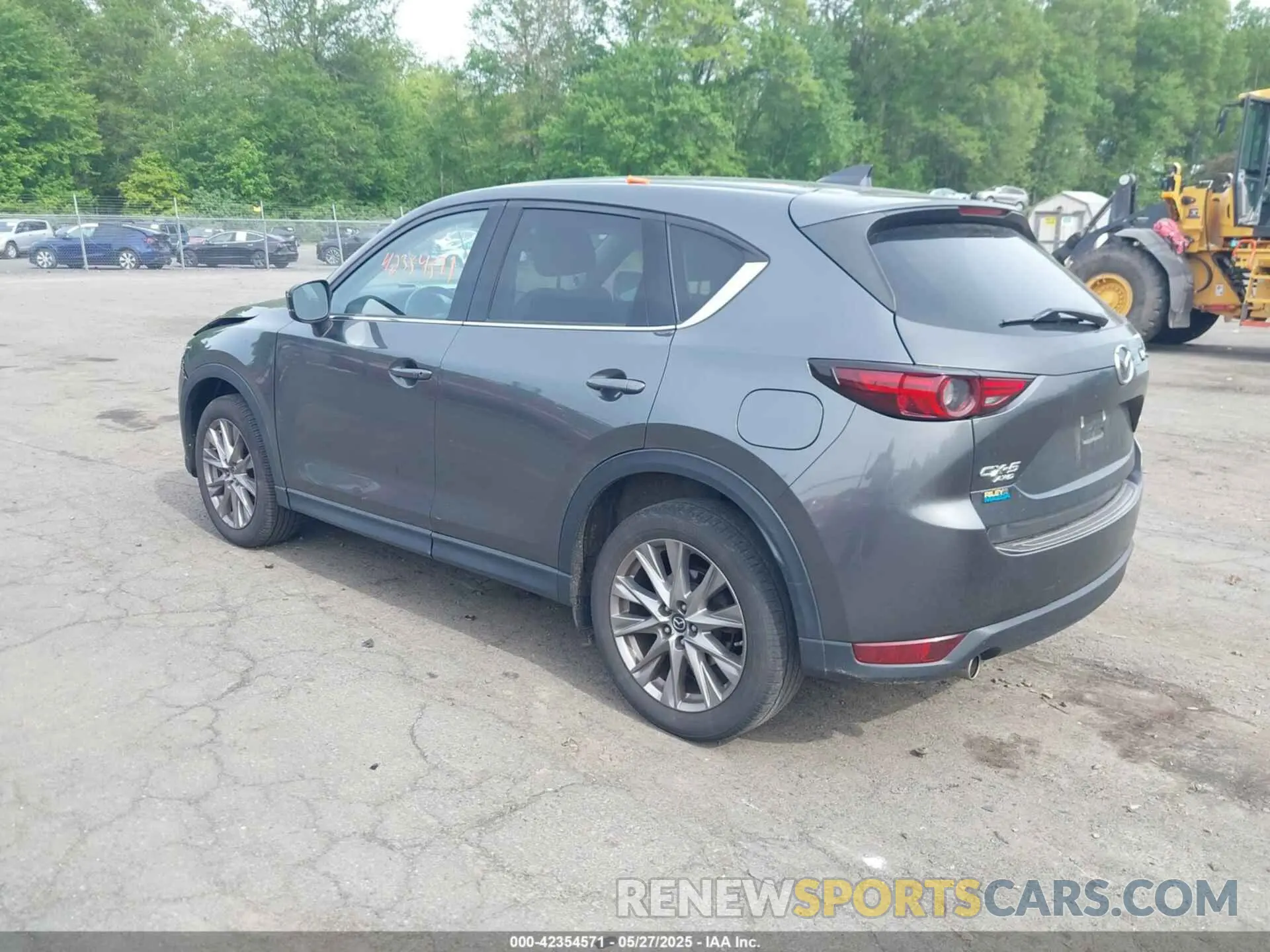 3 fotografías del automóvil dañado JM3KFBDM2K0525409 MAZDA CX-5 2019
