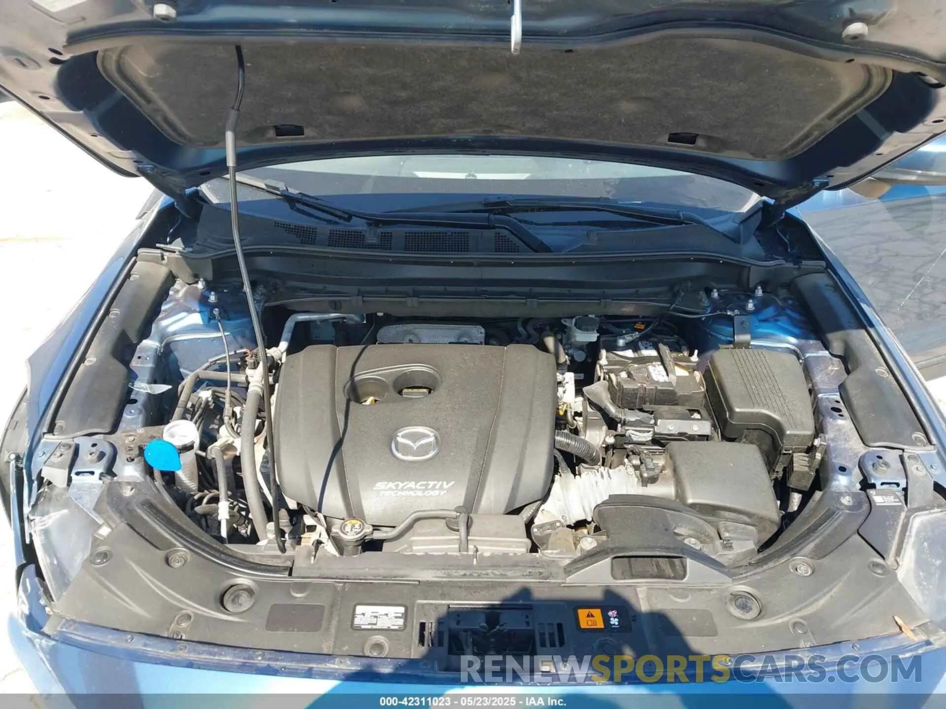 10 fotografías del automóvil dañado JM3KFBDM2K0583360 MAZDA CX-5 2019