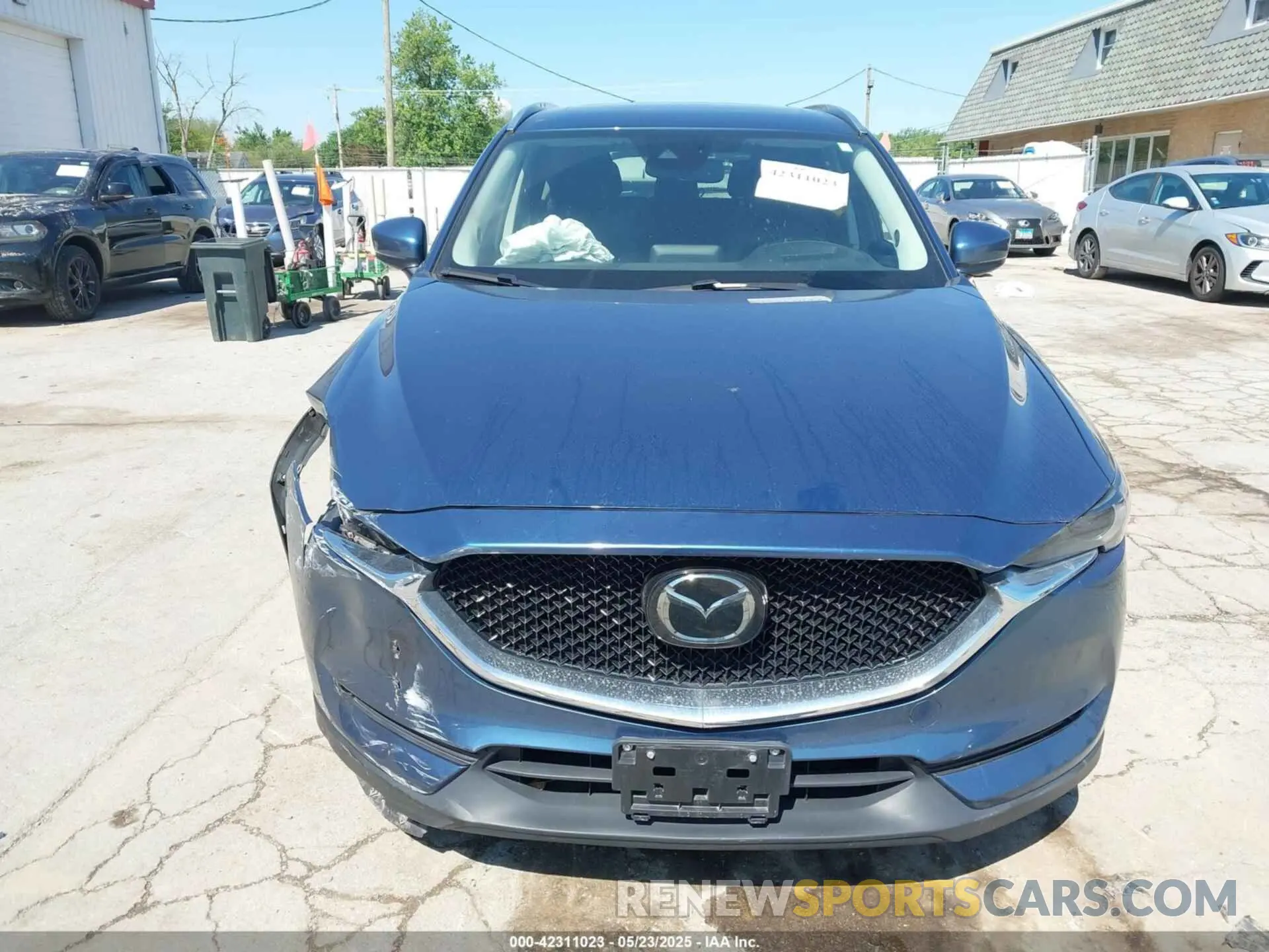 13 fotografías del automóvil dañado JM3KFBDM2K0583360 MAZDA CX-5 2019