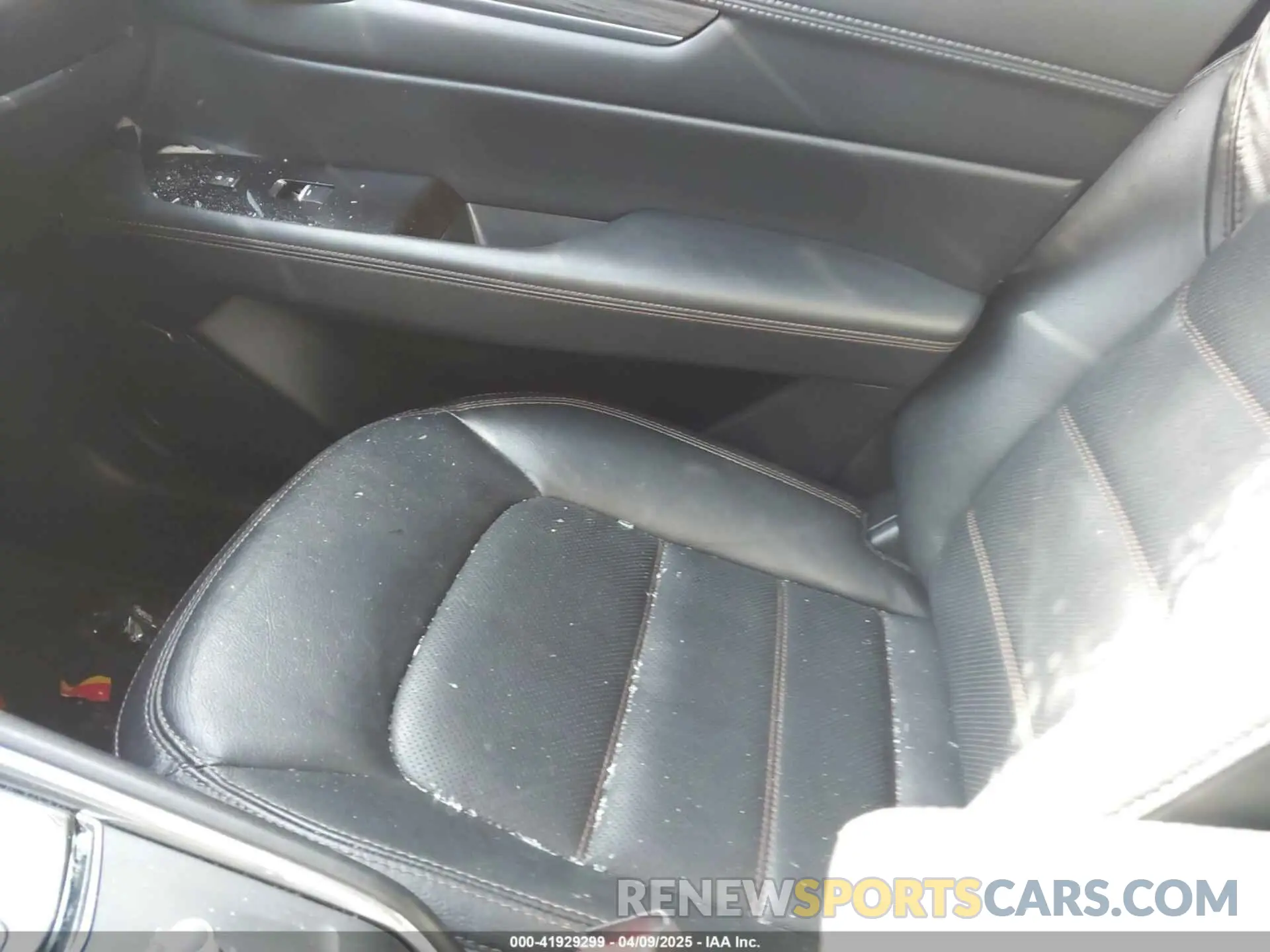 5 fotografías del automóvil dañado JM3KFBDM3K1677208 MAZDA CX-5 2019