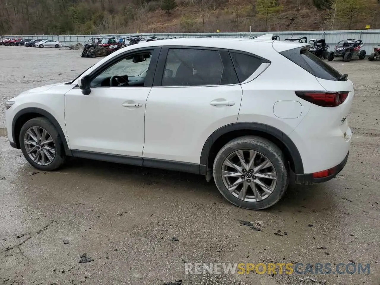 2 fotografías del automóvil dañado JM3KFBDM4K1512736 MAZDA CX-5 2019