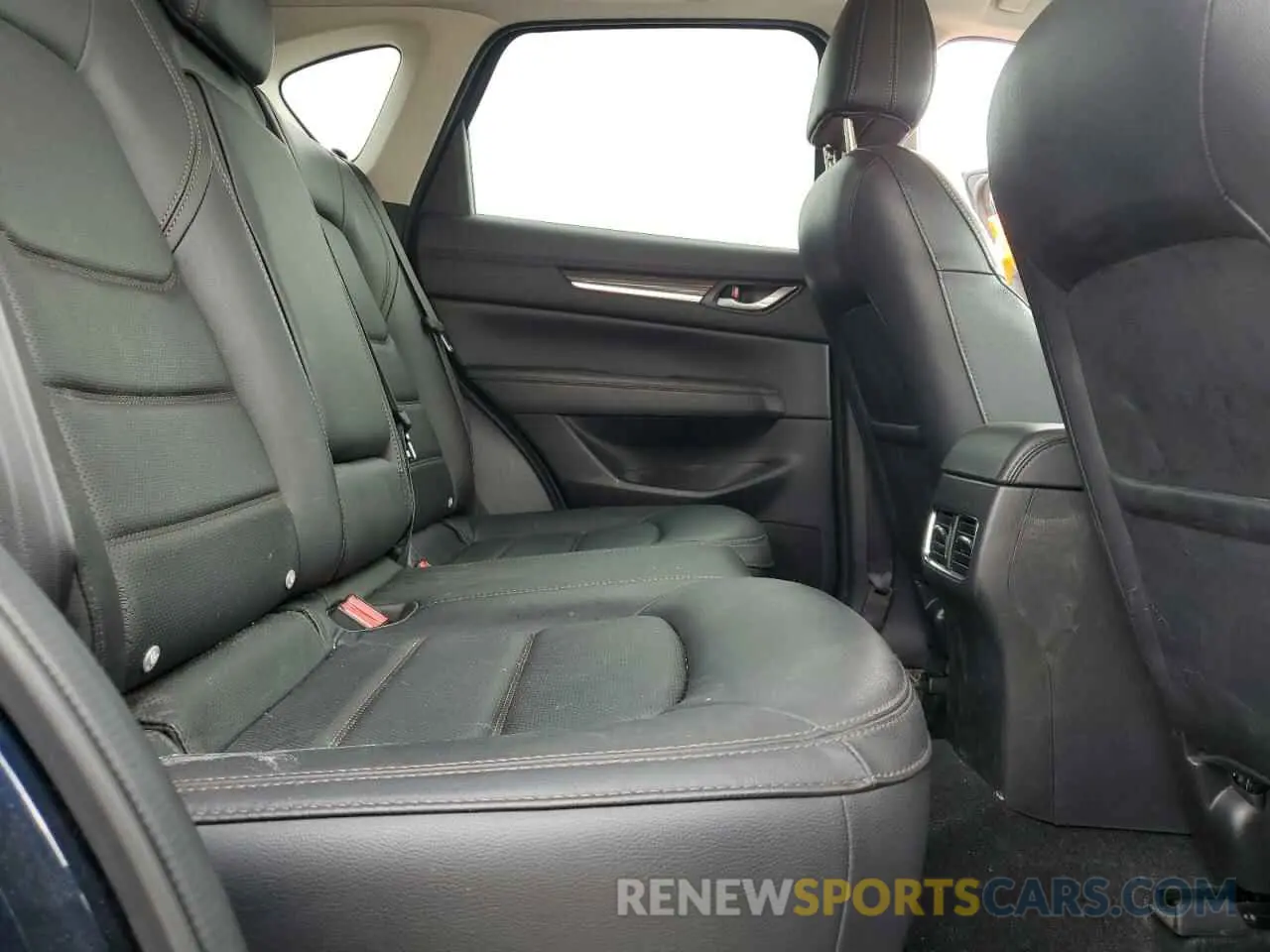11 fotografías del automóvil dañado JM3KFBDM6K0539054 MAZDA CX-5 2019