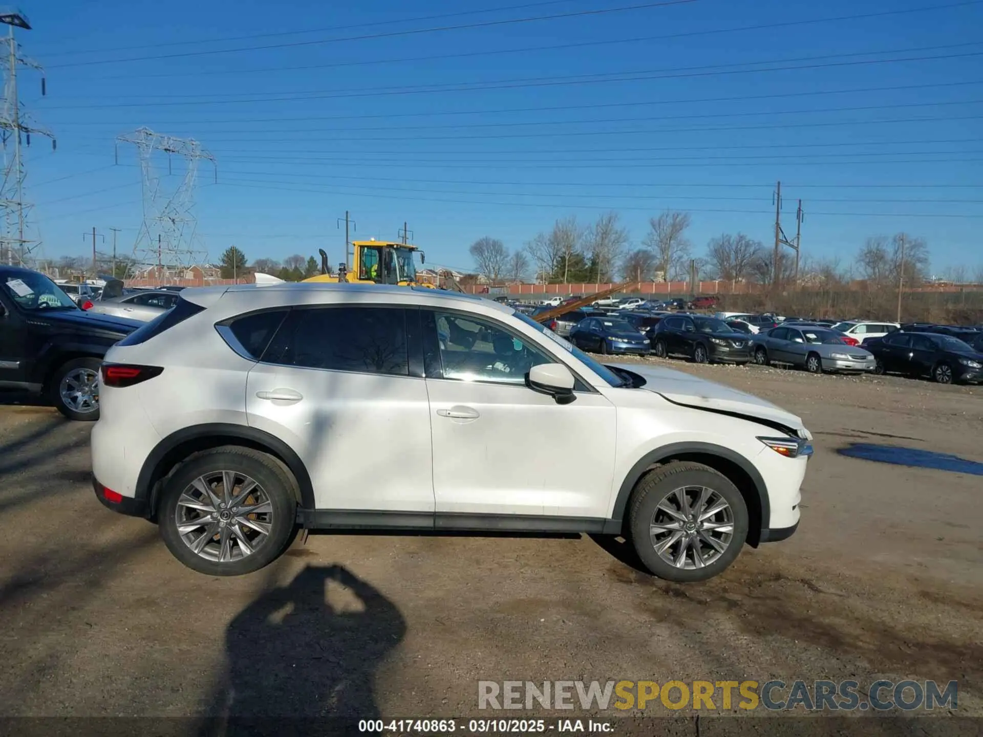 13 fotografías del automóvil dañado JM3KFBDM6K0557974 MAZDA CX-5 2019