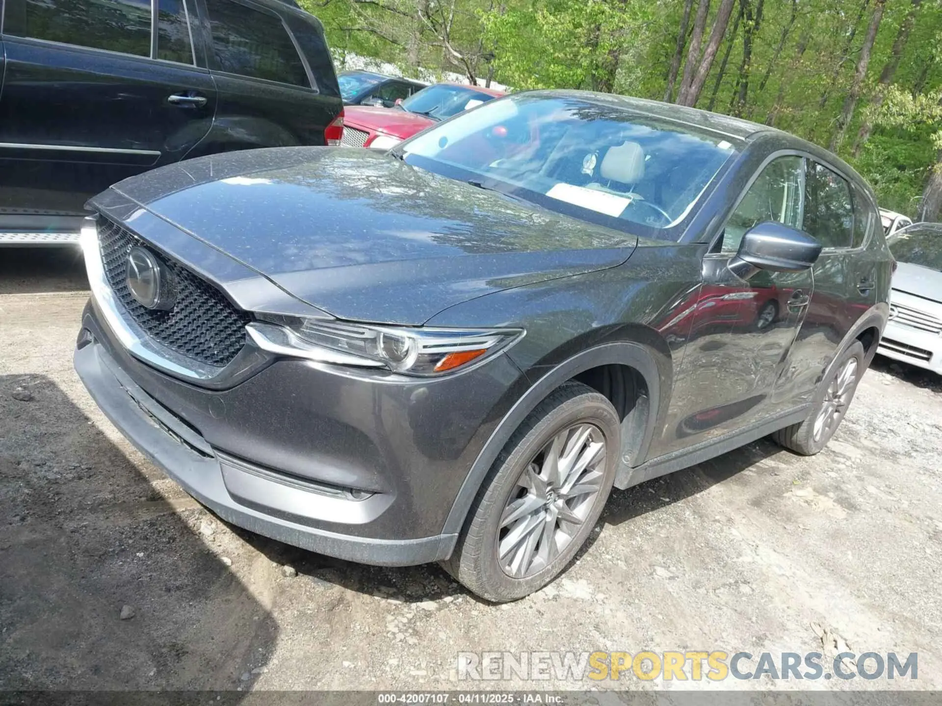 2 fotografías del automóvil dañado JM3KFBDM7K0619379 MAZDA CX-5 2019