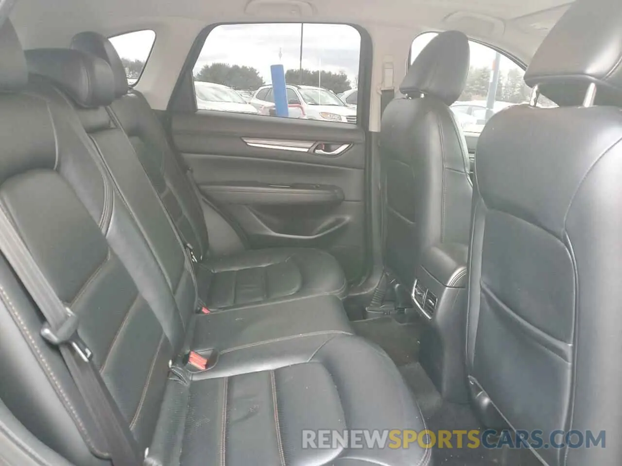 11 fotografías del automóvil dañado JM3KFBDM7K0668842 MAZDA CX-5 2019