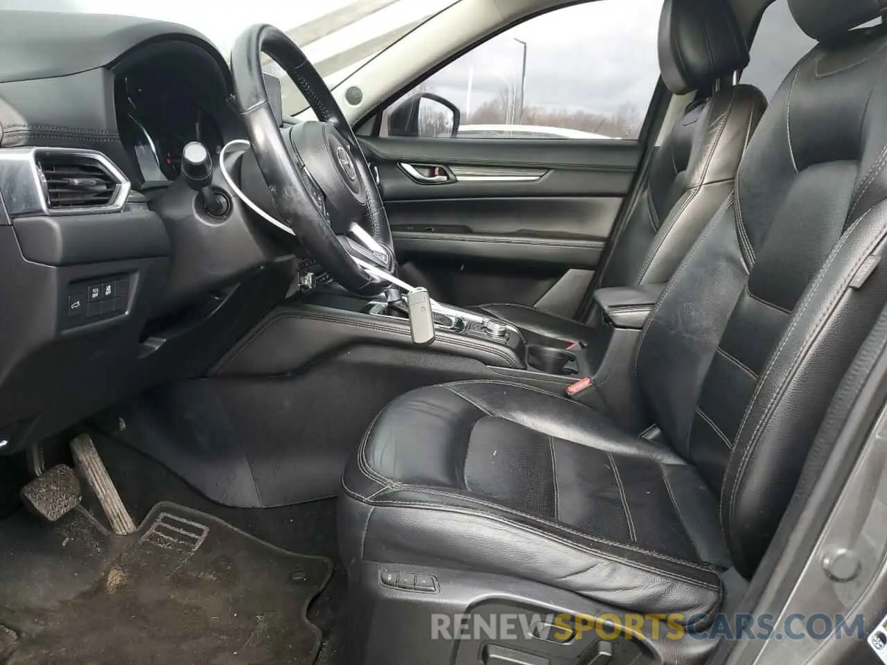 7 fotografías del automóvil dañado JM3KFBDM7K0668842 MAZDA CX-5 2019