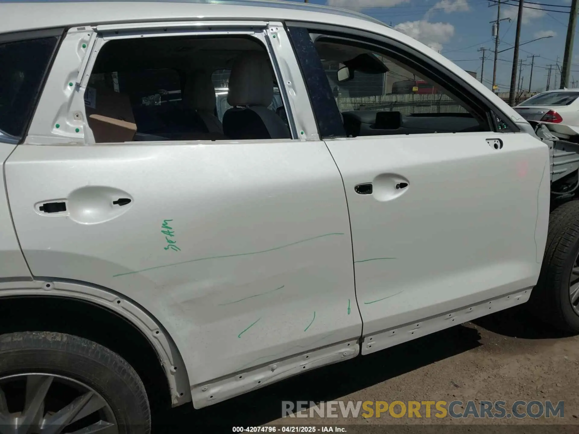 20 fotografías del automóvil dañado JM3KFBDM8K1591425 MAZDA CX-5 2019
