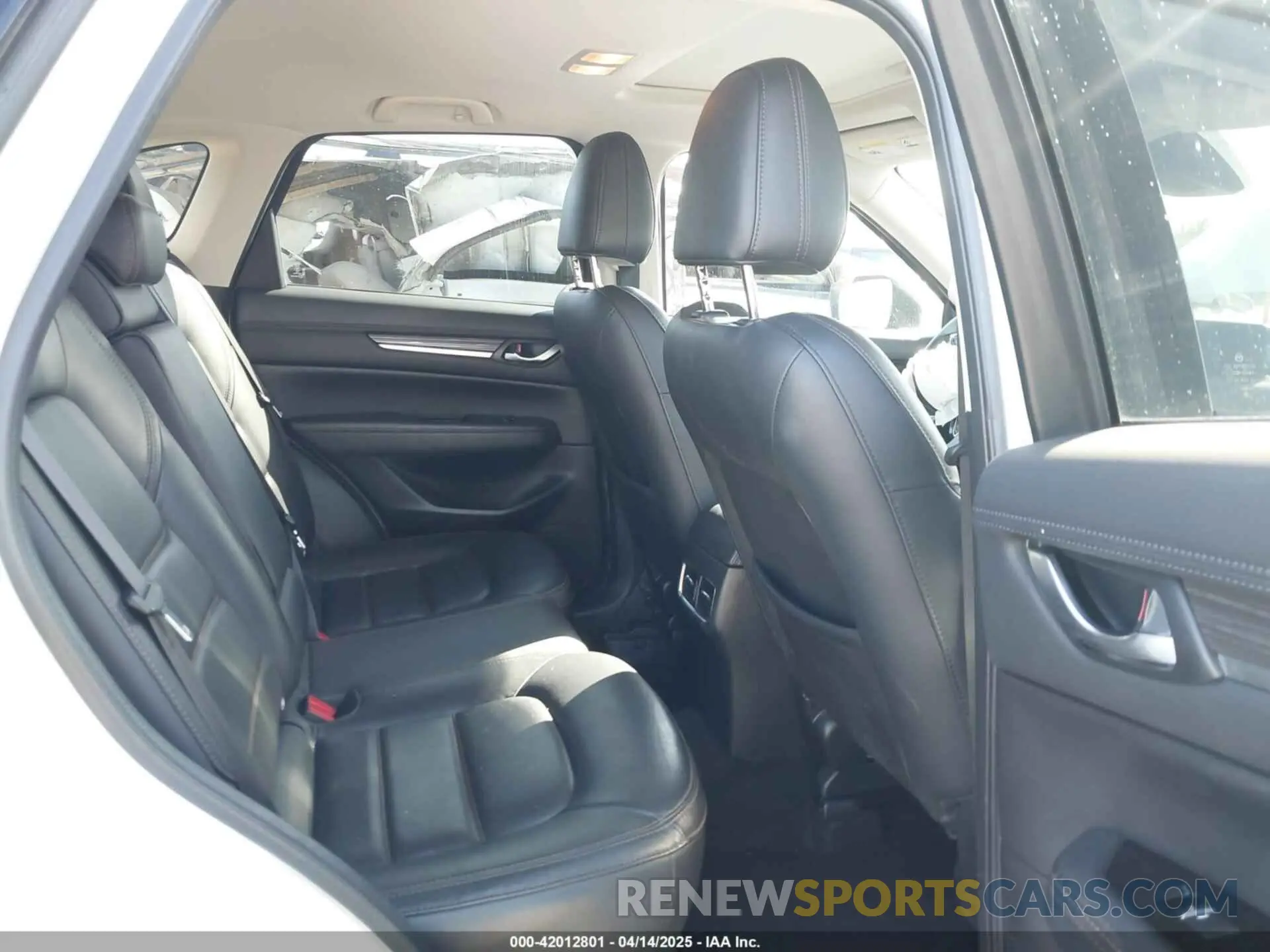 8 fotografías del automóvil dañado JM3KFBDY0K0692810 MAZDA CX-5 2019