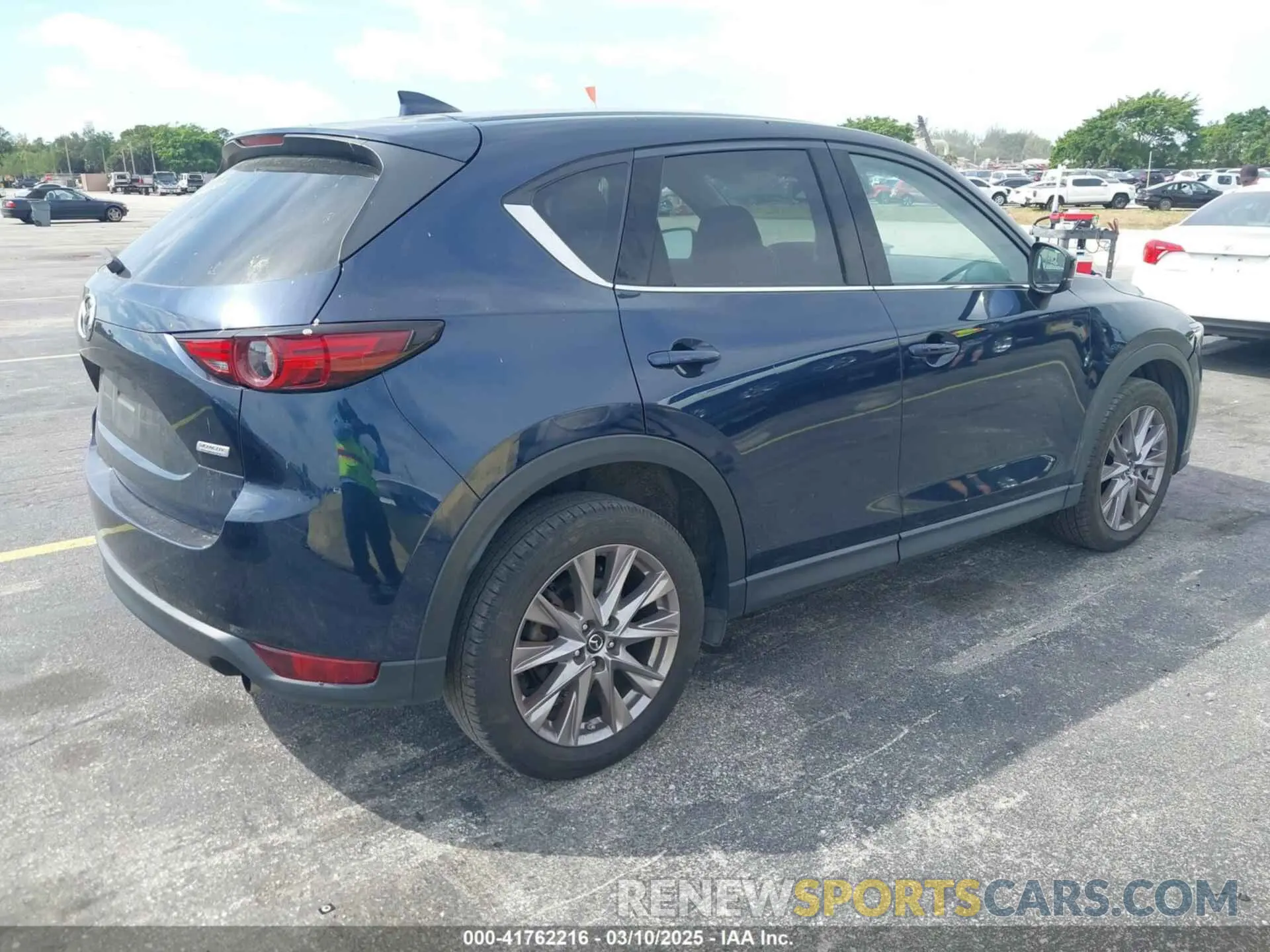 4 fotografías del automóvil dañado JM3KFBDY3K0621391 MAZDA CX-5 2019