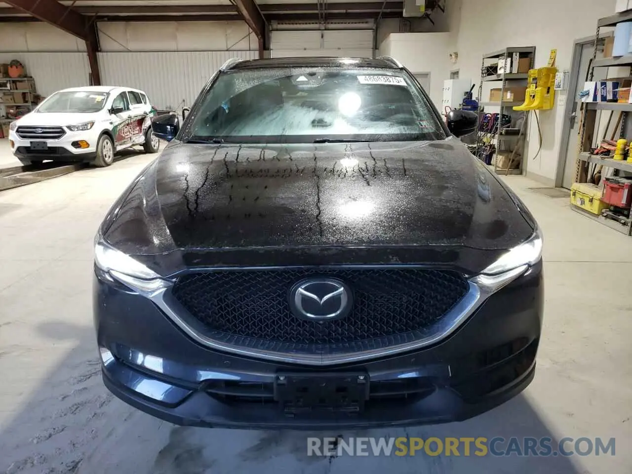 5 fotografías del automóvil dañado JM3KFBE22K0657759 MAZDA CX-5 2019