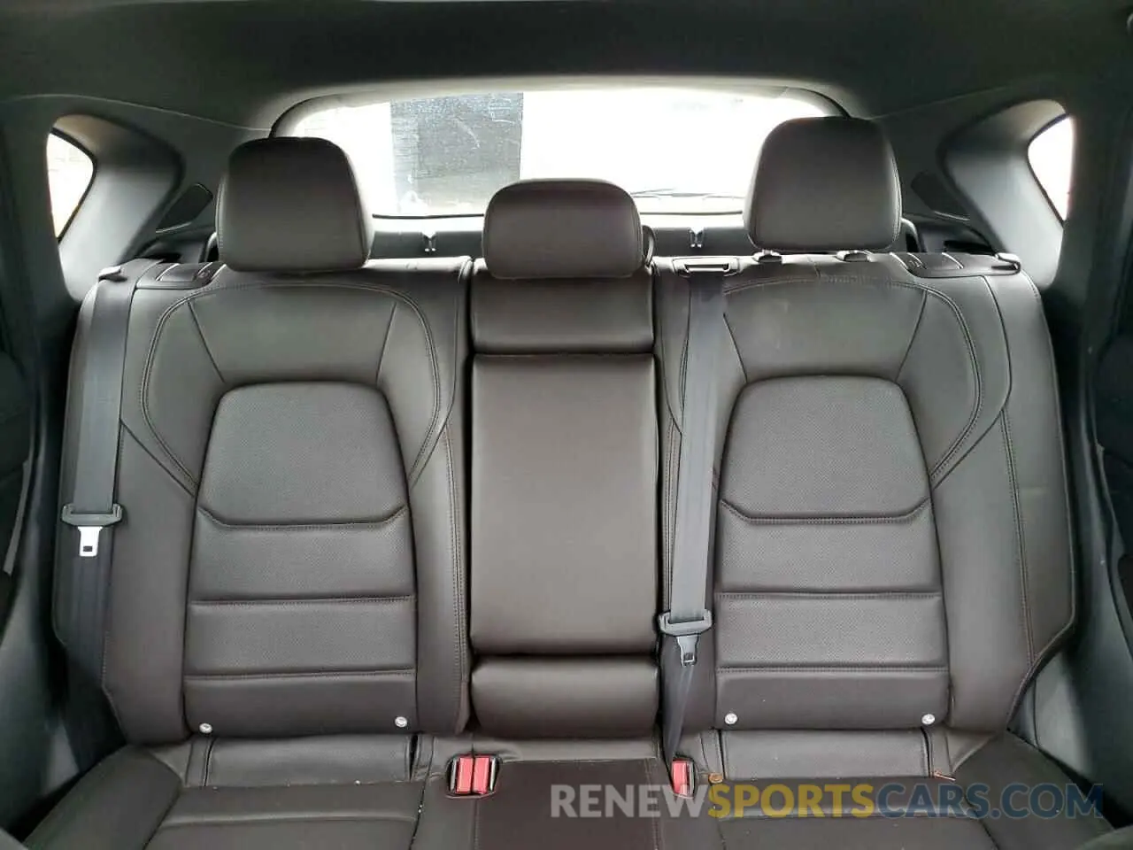 10 fotografías del automóvil dañado JM3KFBEY3K0521581 MAZDA CX-5 2019
