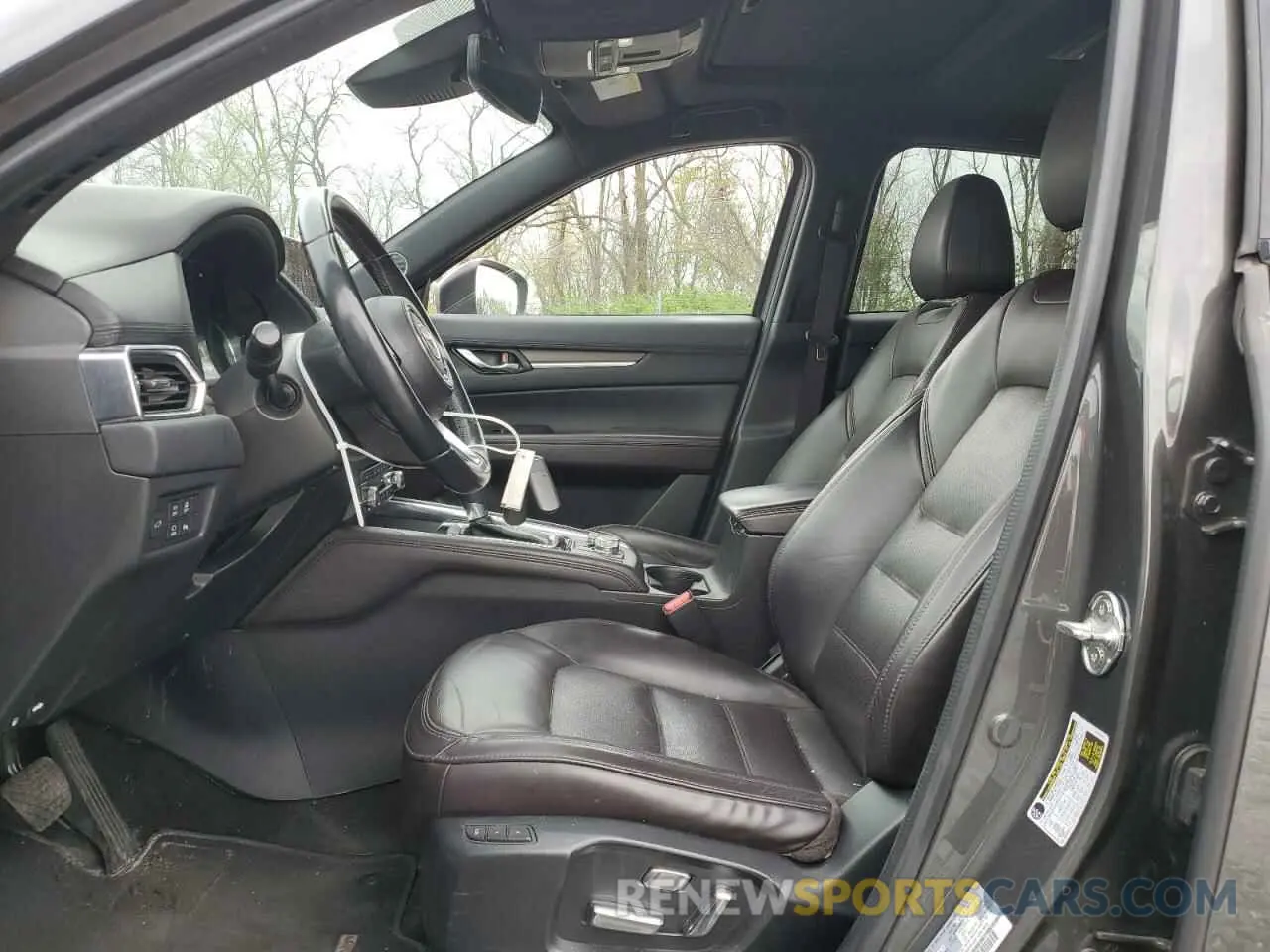 7 fotografías del automóvil dañado JM3KFBEY3K0521581 MAZDA CX-5 2019