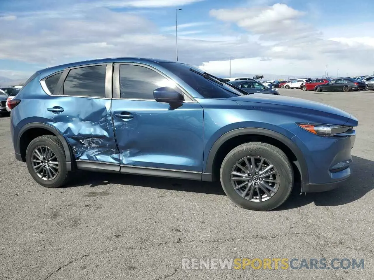 4 fotografías del automóvil dañado JM3KFABM1L0866668 MAZDA CX-5 2020